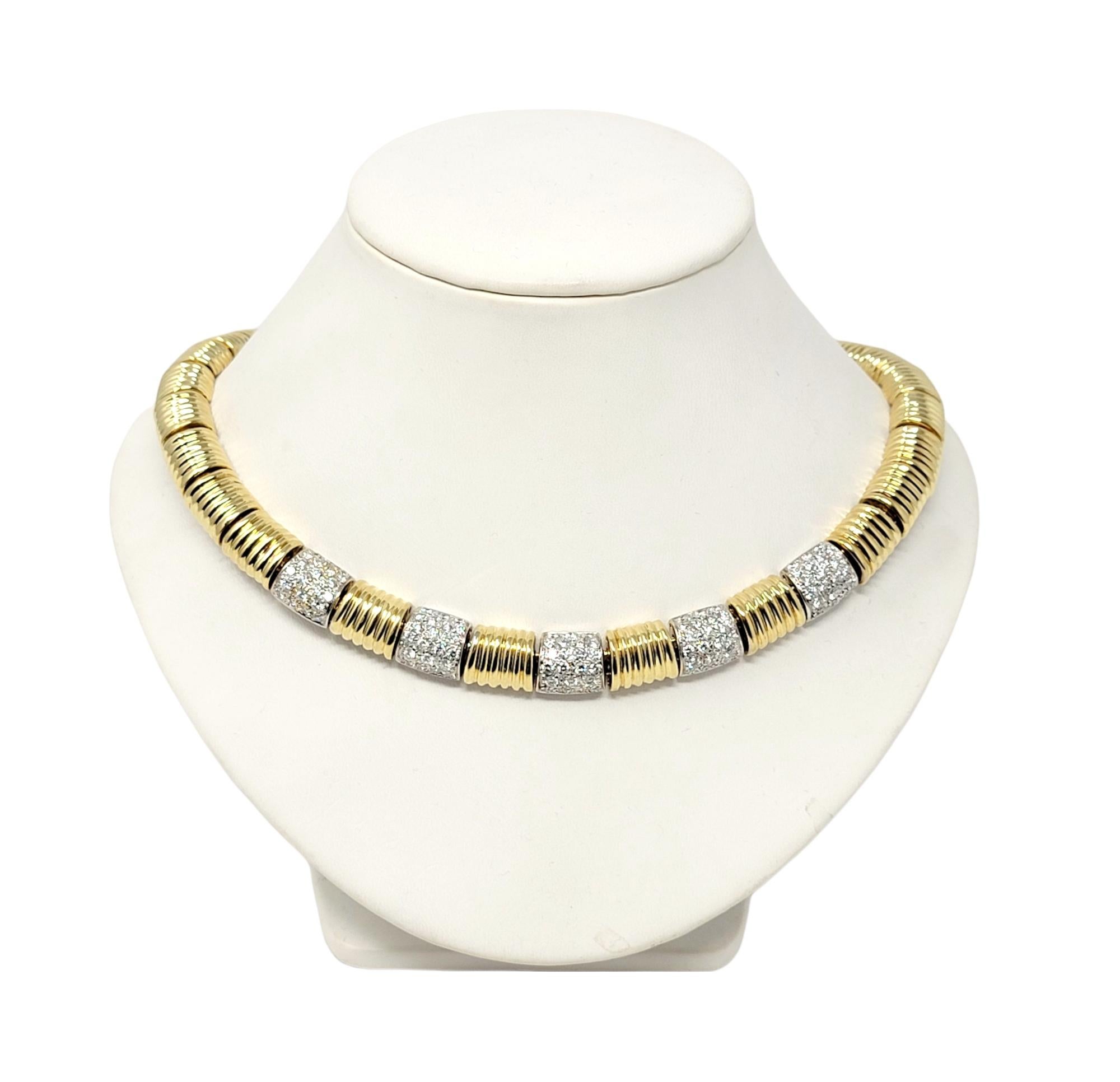 18 Karat Yellow and White Gold Ridged Link Choker Necklace with Pave Diamonds In Good Condition For Sale In Scottsdale, AZ