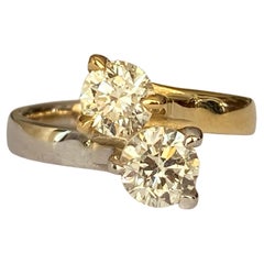 18 Karat Yellow and White Gold 'Toi et Moi' Ring with 1.42 Ct Diamonds