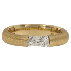 18 Karat Yellow Gold 0.17 Cttw. Diamond Pave' Ring