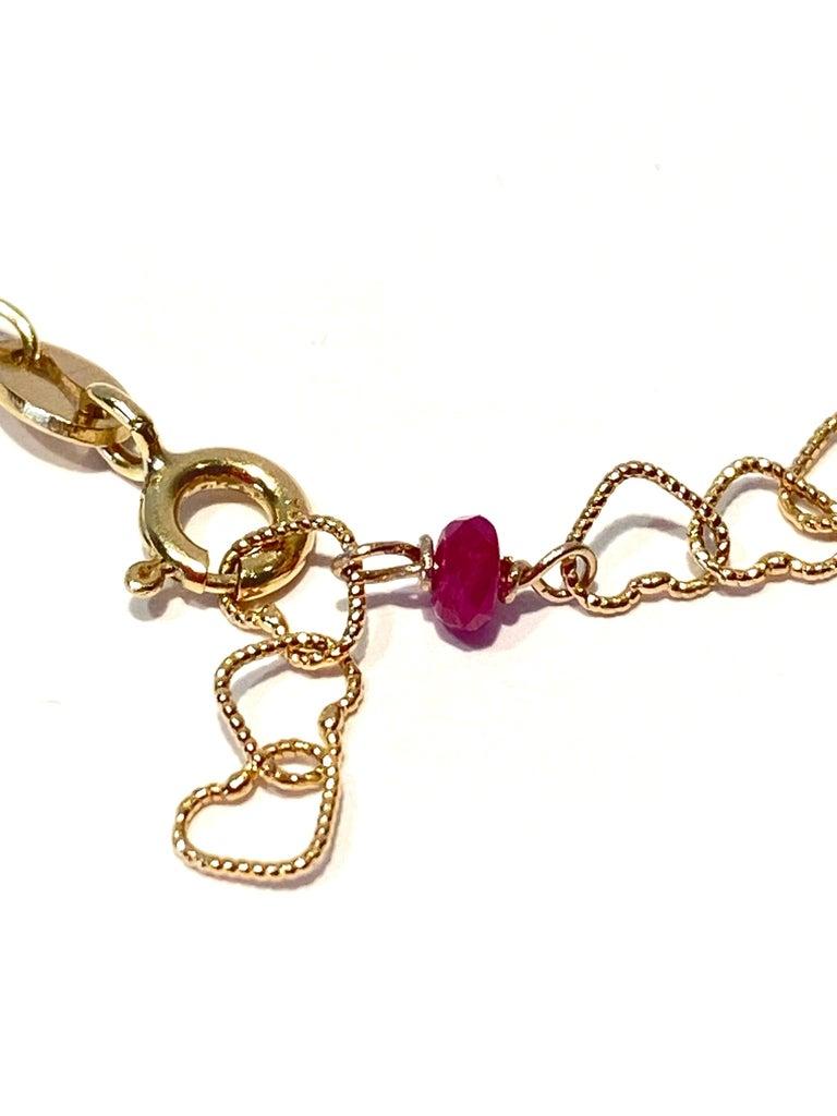 18 Karat Yellow Gold 0.32 Karat Bead Cut Red Ruby Little Hearts Chain Bracelet For Sale 2