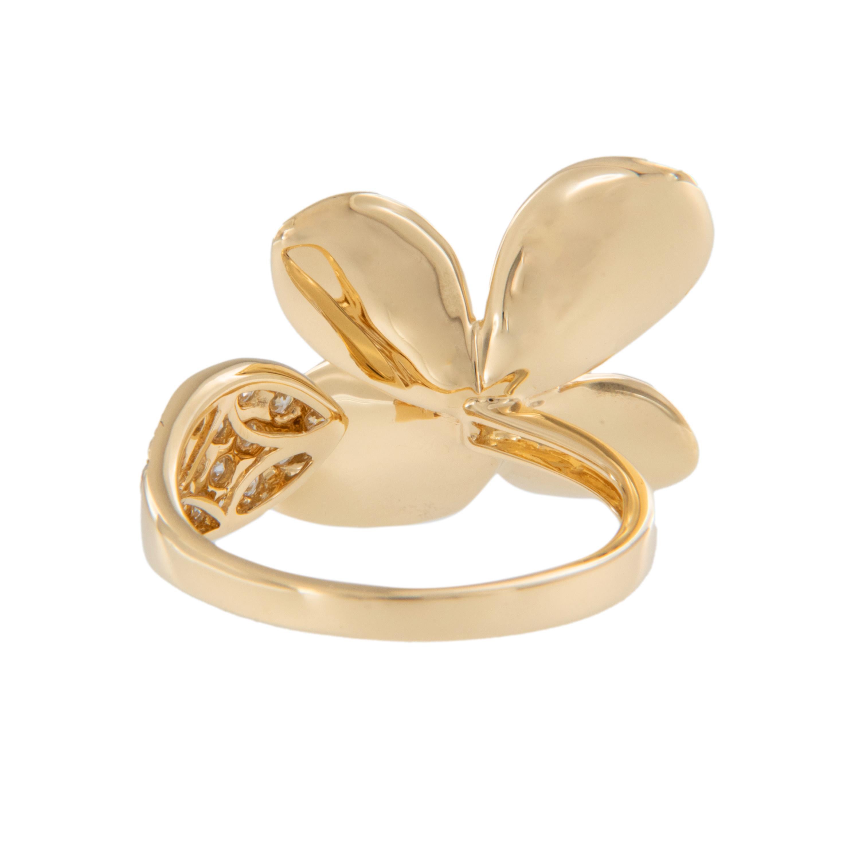 Round Cut 18 Karat Yellow Gold 0.42 Cttw Diamond Flower Ring For Sale