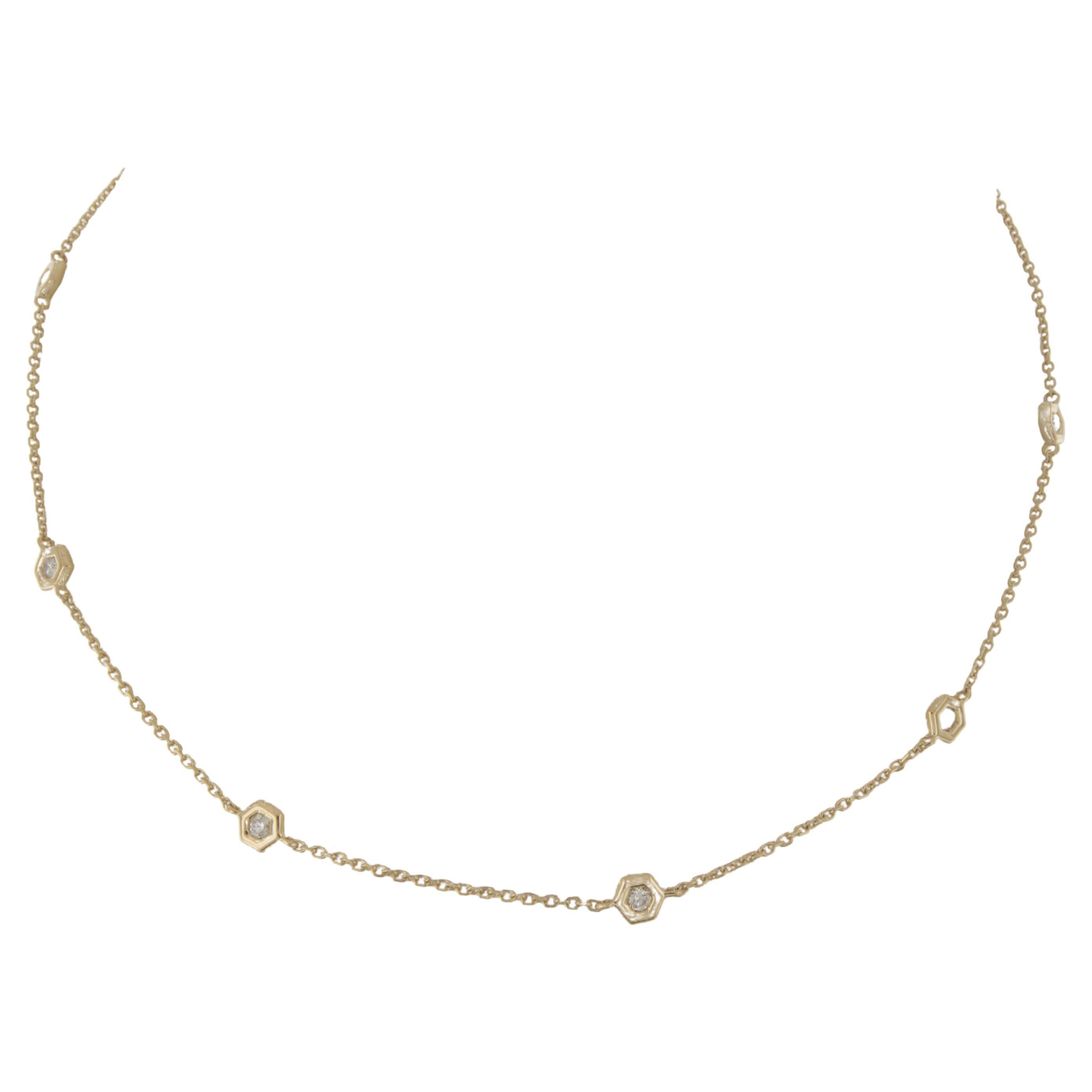 18 Karat Gelbgold 0,45 Karat Gesamtkaratgewicht Mini "B"" Wabenförmige Halskette von Gumuchian