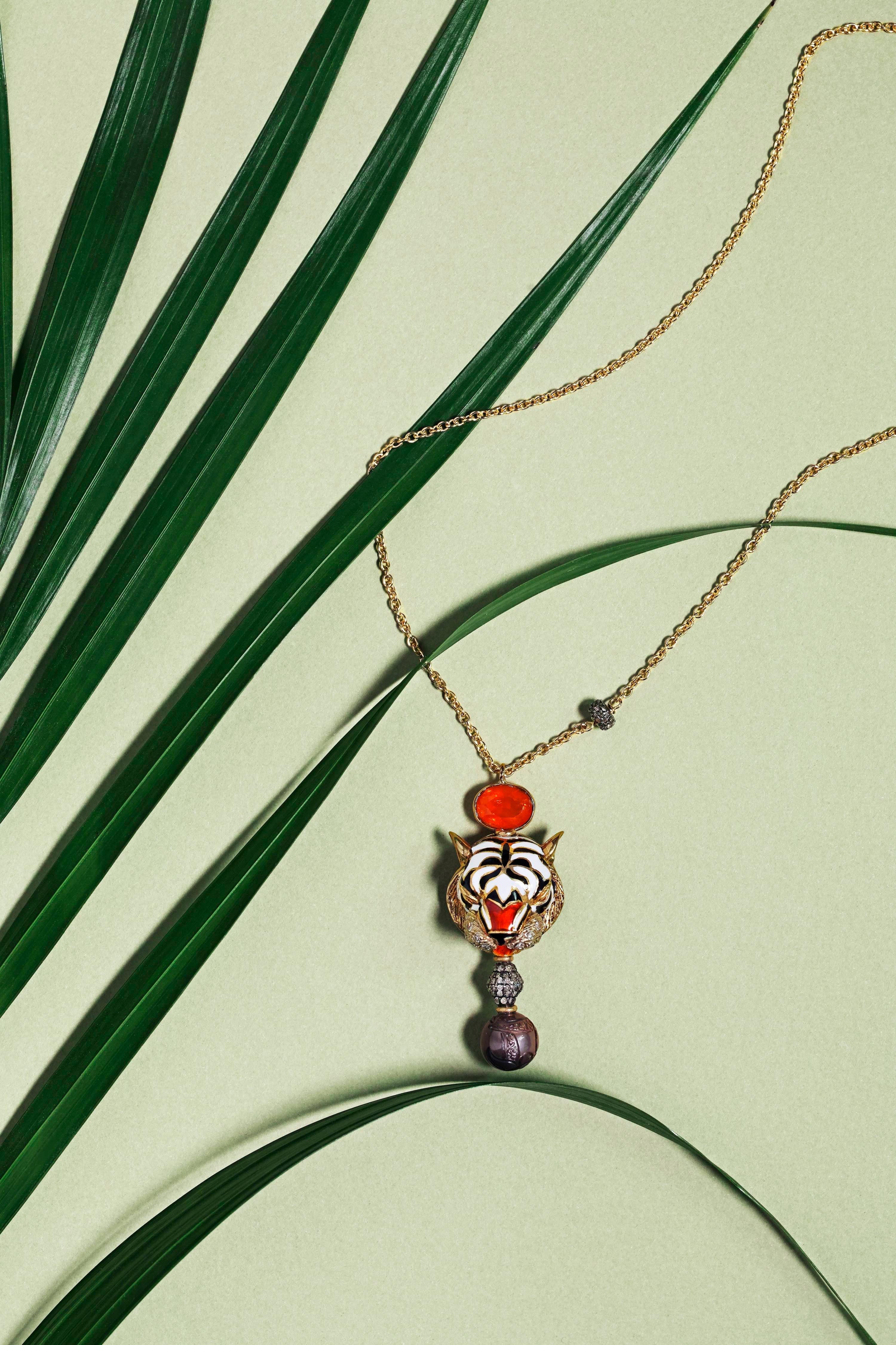 Unique Statement: One-of-a-Kind Rossella Ugolini Tiger Pendant Necklace For Sale 5