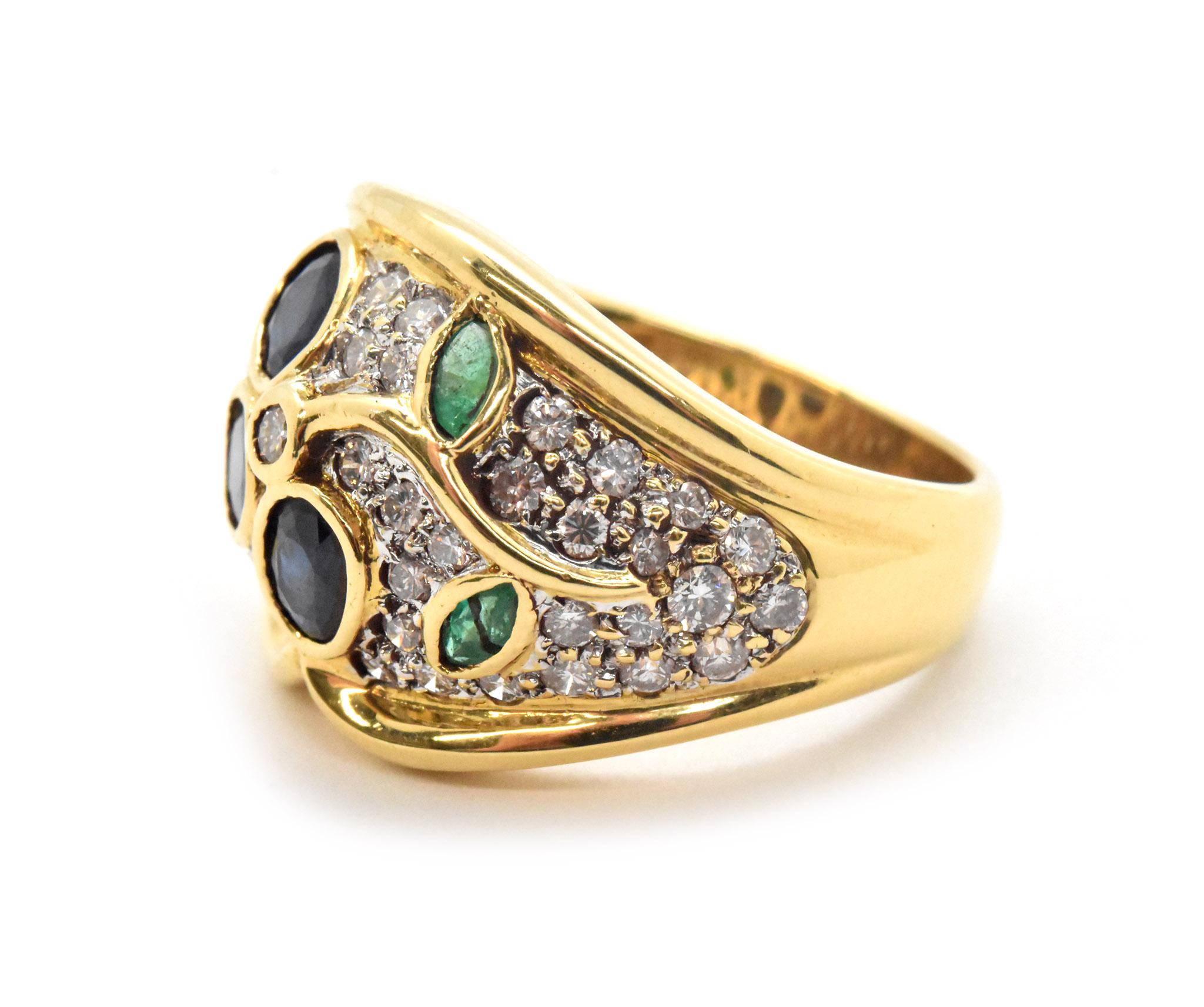 Modern 18 Karat Yellow Gold 0.98 Carat Diamond Sapphire and Emerald Fashion Ring