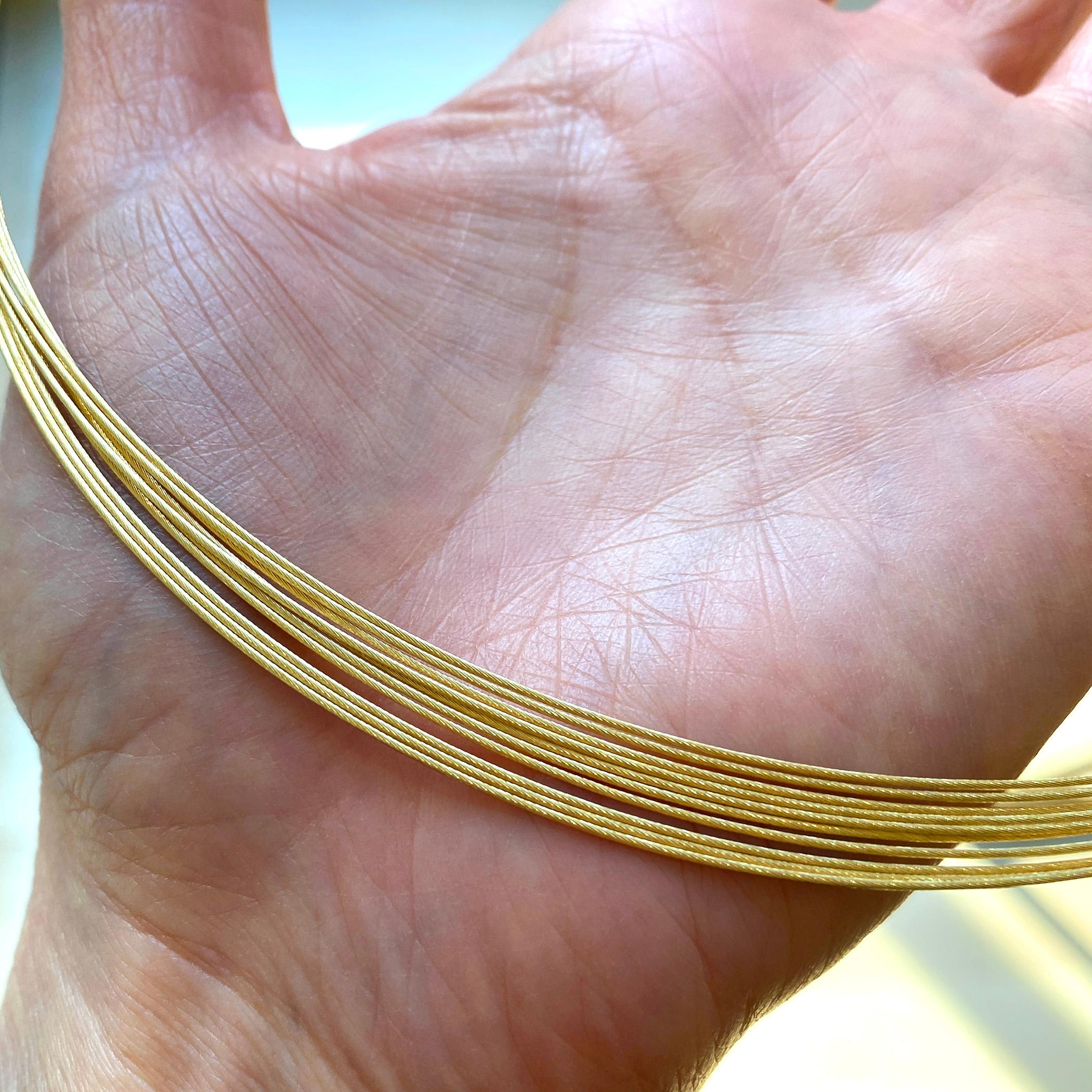 18 Karat Gelbgold 10 Stränge Wire Cable Contemporary Halskette 18 Zoll im Zustand „Neu“ im Angebot in Washington, DC