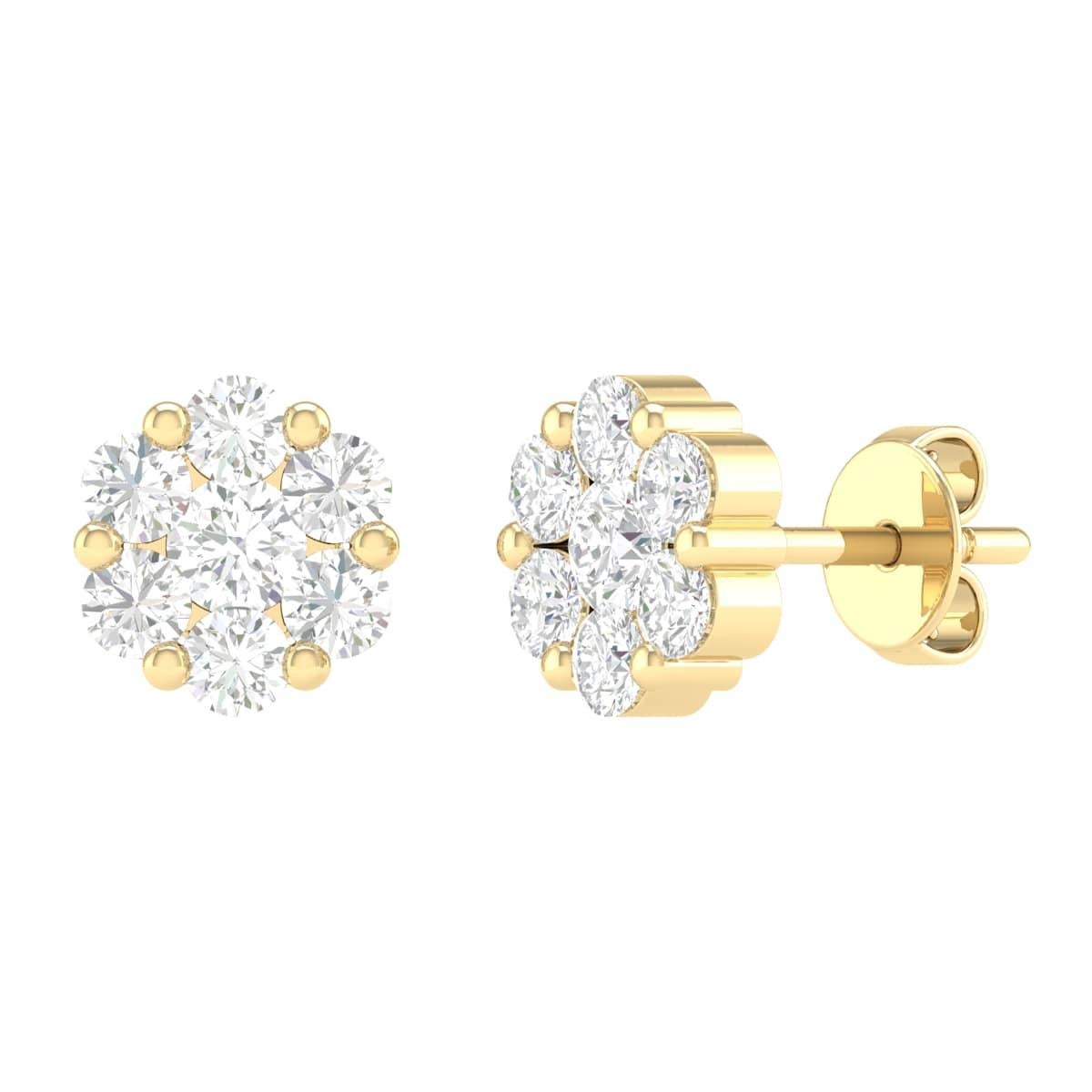 18 Karat Yellow Gold 1.01 Carat Diamond Flower Stud Earrings In New Condition For Sale In Jaipur, IN