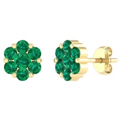 18 Karat Yellow Gold 1.01 Carat Emerald Flower Stud Earrings