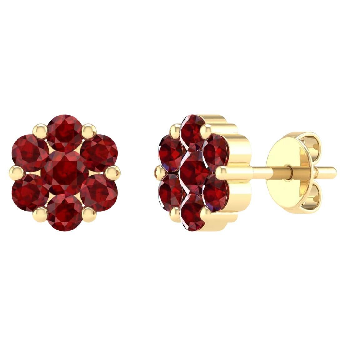18 Karat Yellow Gold 1.01 Carat Ruby Flower Stud Earrings For Sale