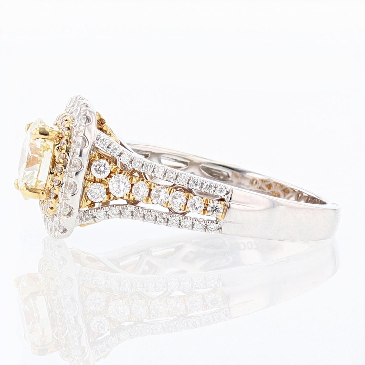 Modern 18 Karat Yellow Gold 1.02 Carat Round Diamond Engagement Ring For Sale