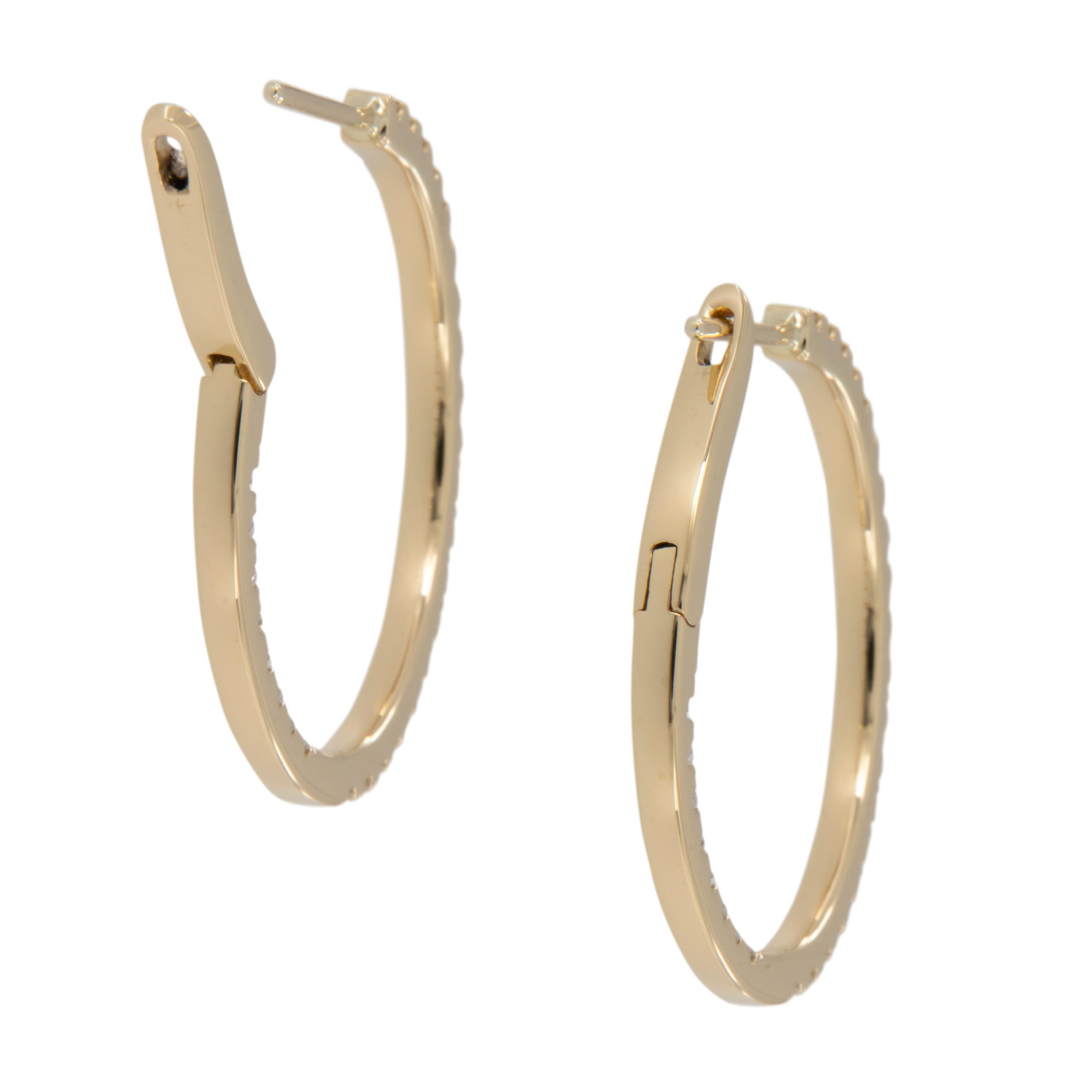 18 Karat Yellow Gold 1.02 Cttw Diamond Inside Outside Hoop Earrings In New Condition For Sale In Troy, MI