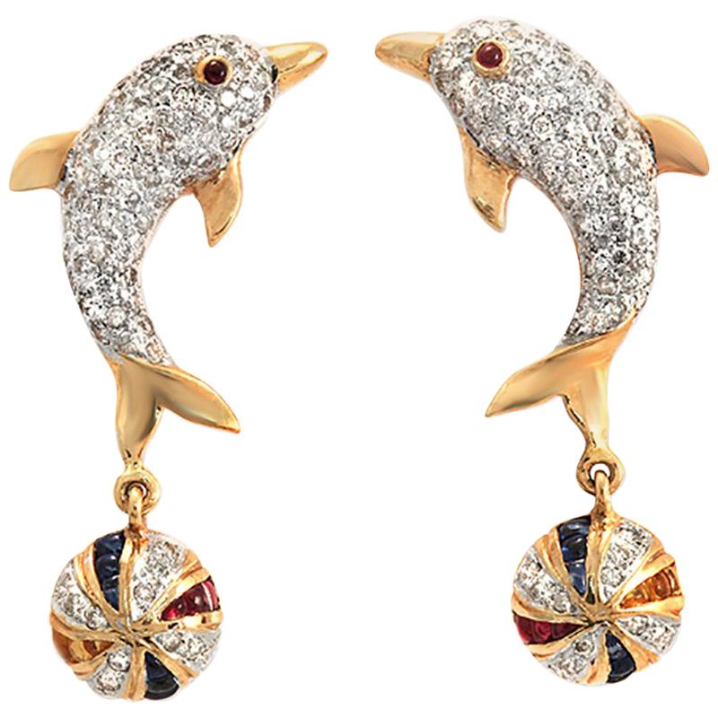 18 Karat Yellow Gold 1.10 Carat Round Pave Diamonds Dolphin Ball Earrings