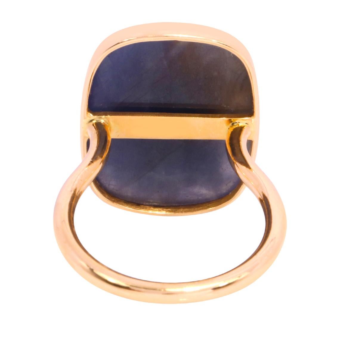 18 Karat Yellow Gold 11.08 Carat Sapphire Cocktail Ring In New Condition In Jaipur, IN