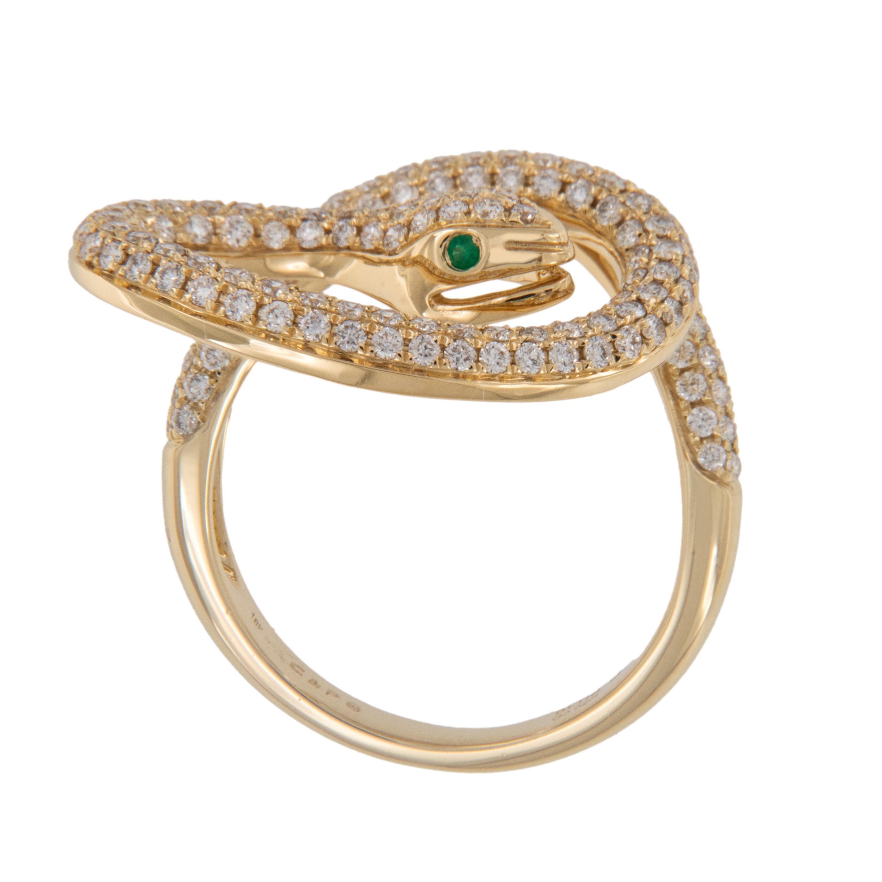 Contemporary 18 Karat Yellow Gold 1.11 Cttw Diamond Serpent Ring with Emerald Eyes For Sale