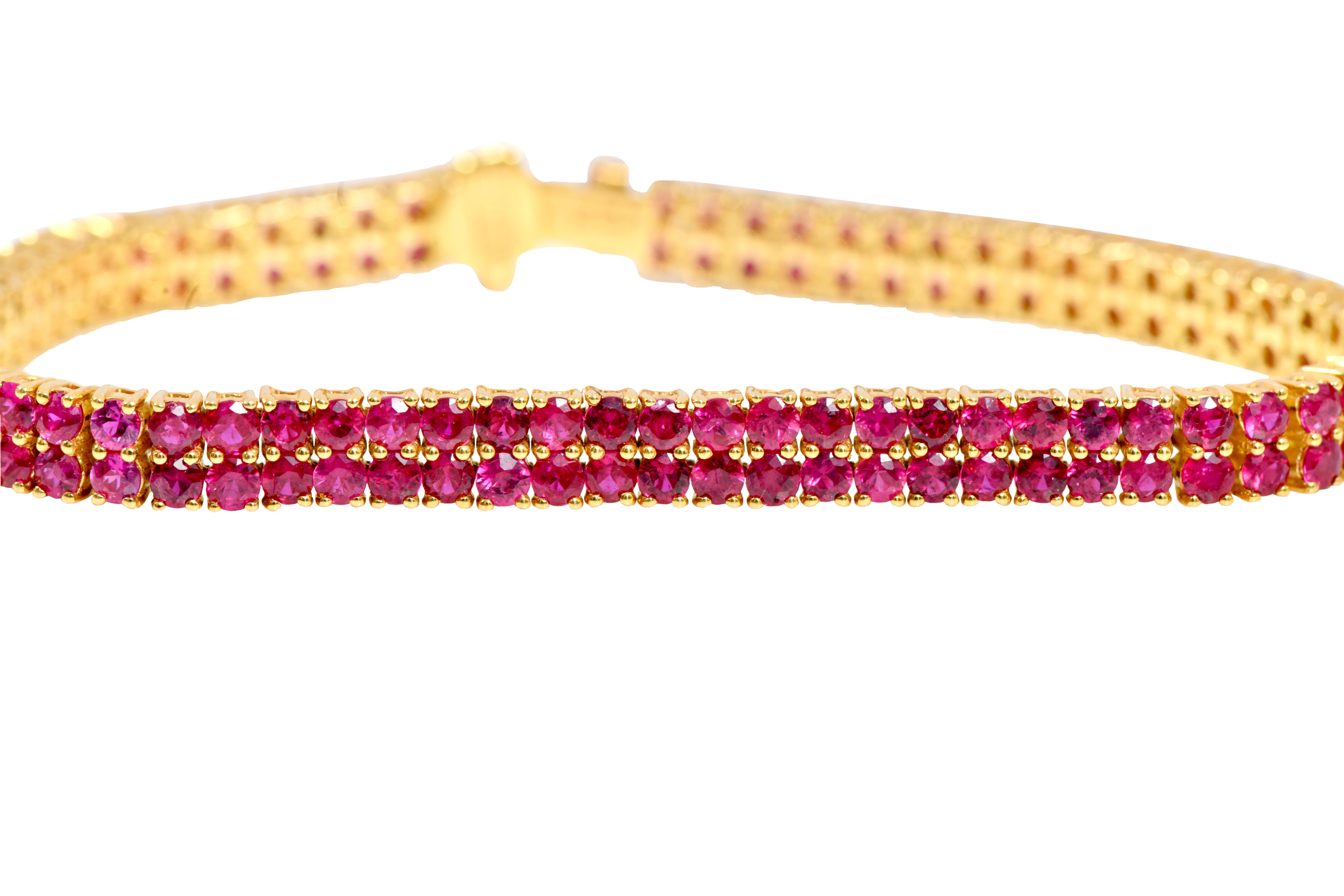 18 Karat Yellow Gold 11.13 Carat Ruby Double-Row Contemporary Tennis Bracelet In New Condition For Sale In Jaipur, IN