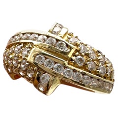 Anello con cupola di diamanti in oro giallo 18 carati da 1,30 carati