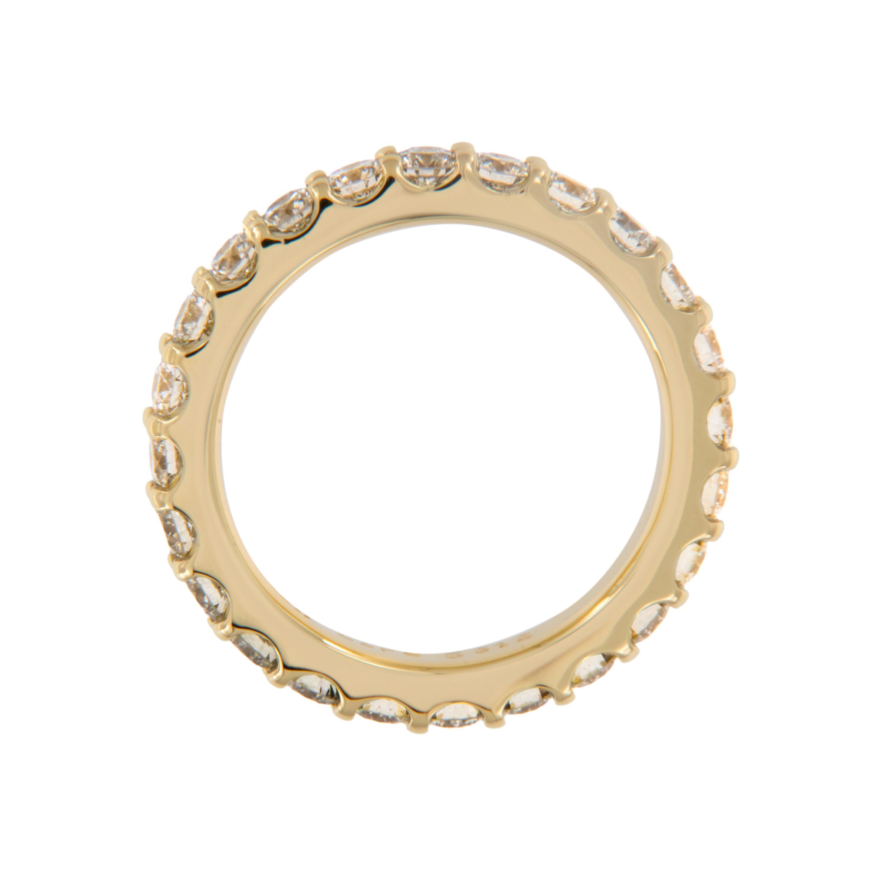 18 Karat Gelbgold 1,34 Gesamtkarat Gesamtkaratgewicht Natürlicher Diamant Eternity-Ring (Zeitgenössisch) im Angebot