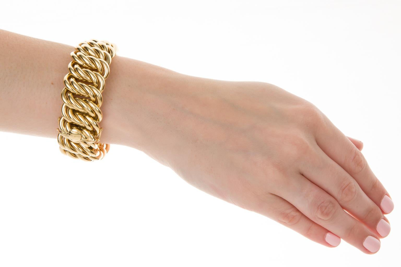 Women's 18 Karat Yellow Gold 140 Grams French Gourmette Curb Link Bracelet