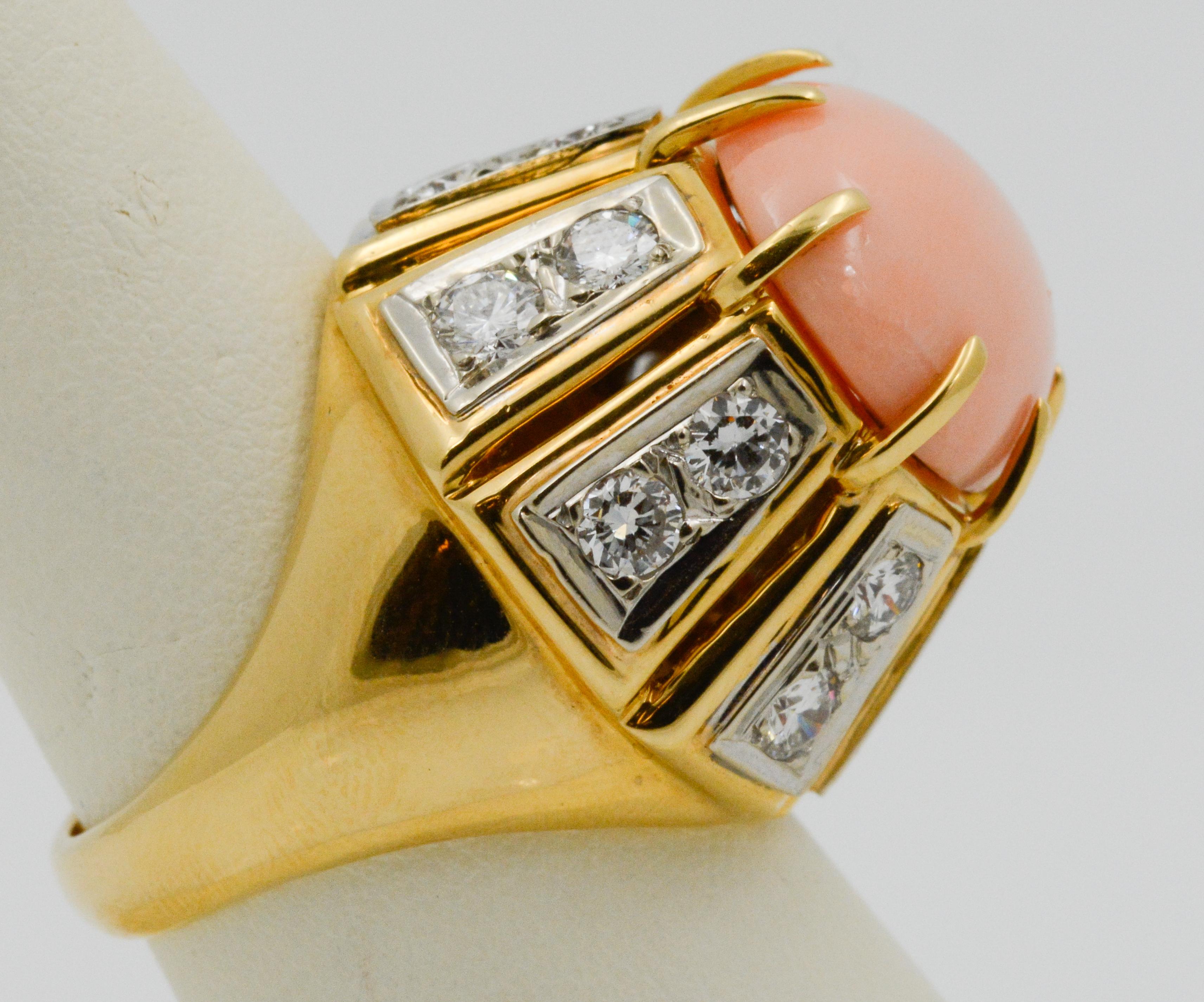 18 Karat Yellow Gold 14.57 Carat Angel Skin Coral Fashion Ring 2