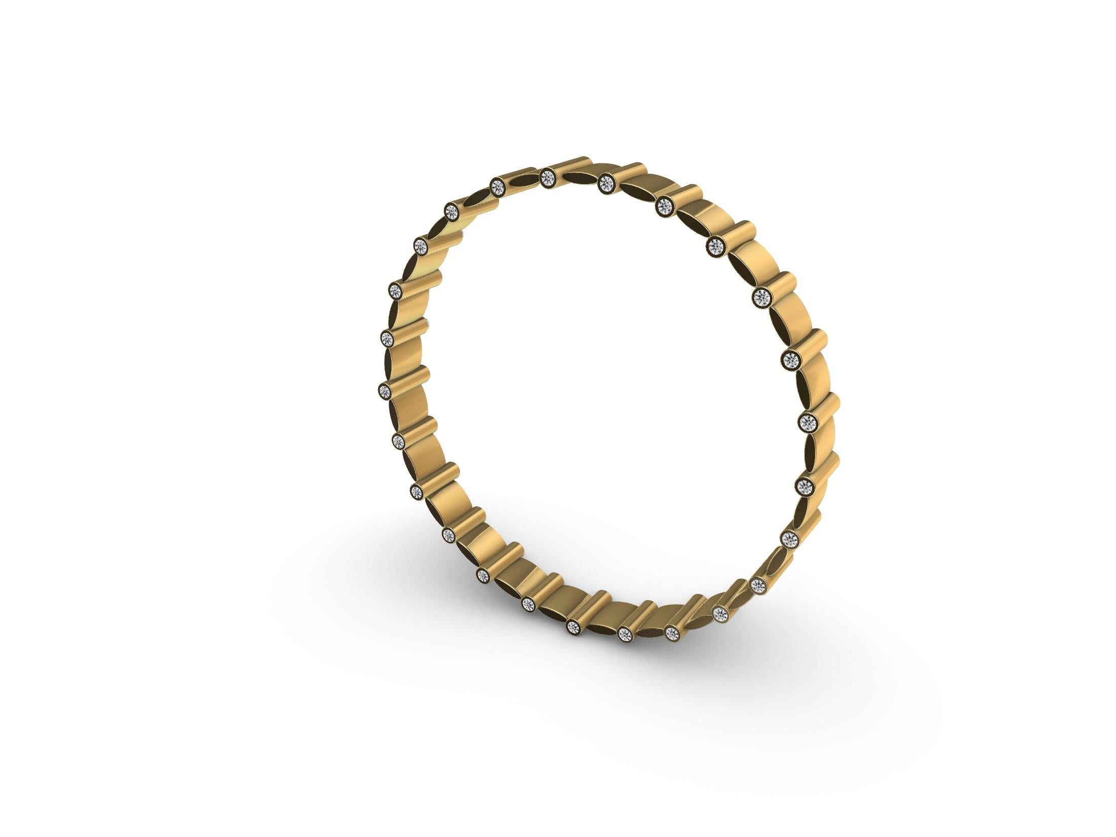 18 Karat Yellow Gold 1.5 Carats Diamond Tubes Bangle In New Condition For Sale In New York, NY