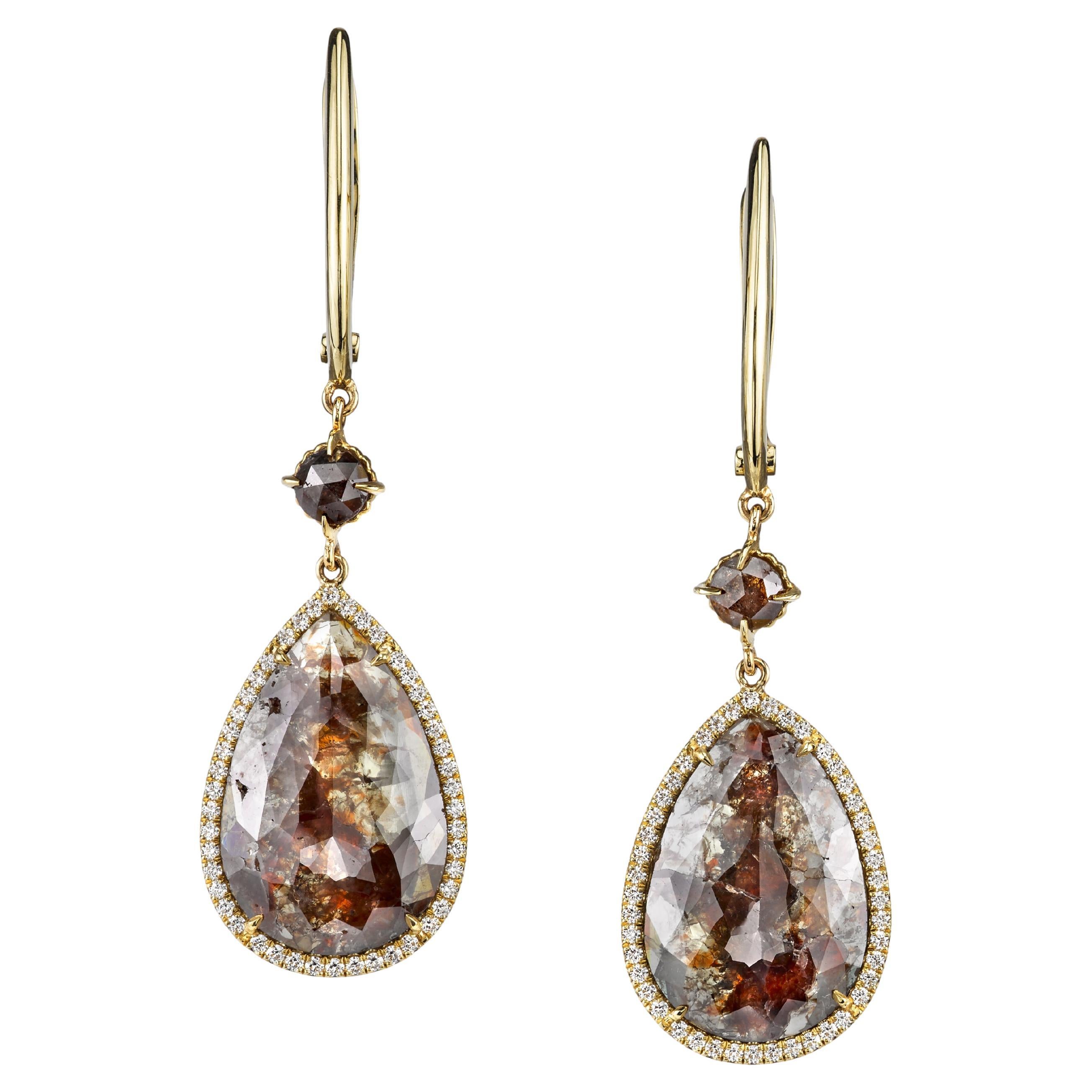 18 Karat Yellow Gold 15.21ct Rustic Diamond Dangle Earrings  For Sale