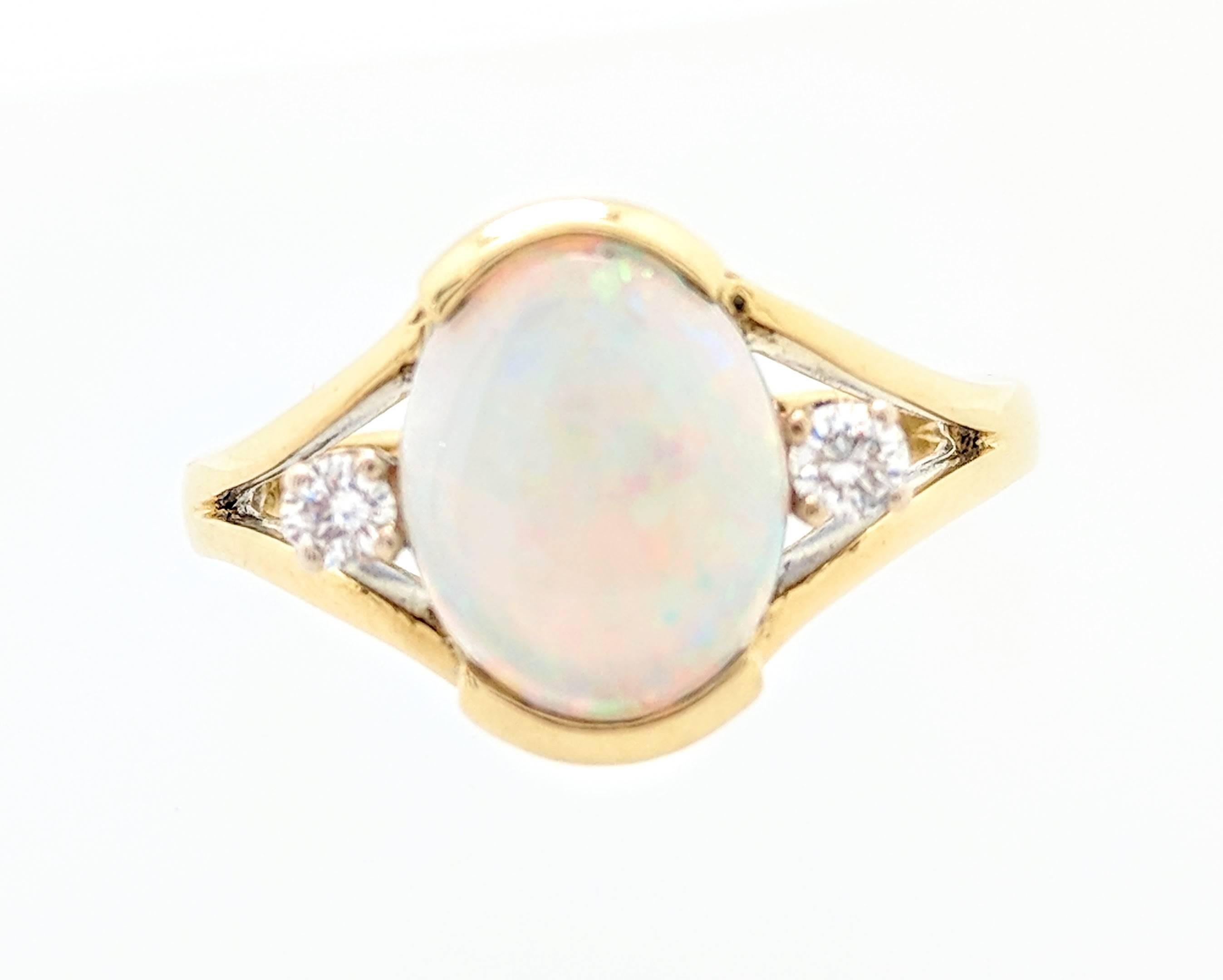 Contemporary 18 Karat Yellow Gold 1.65 Carat Natural Opal and Diamond Ring