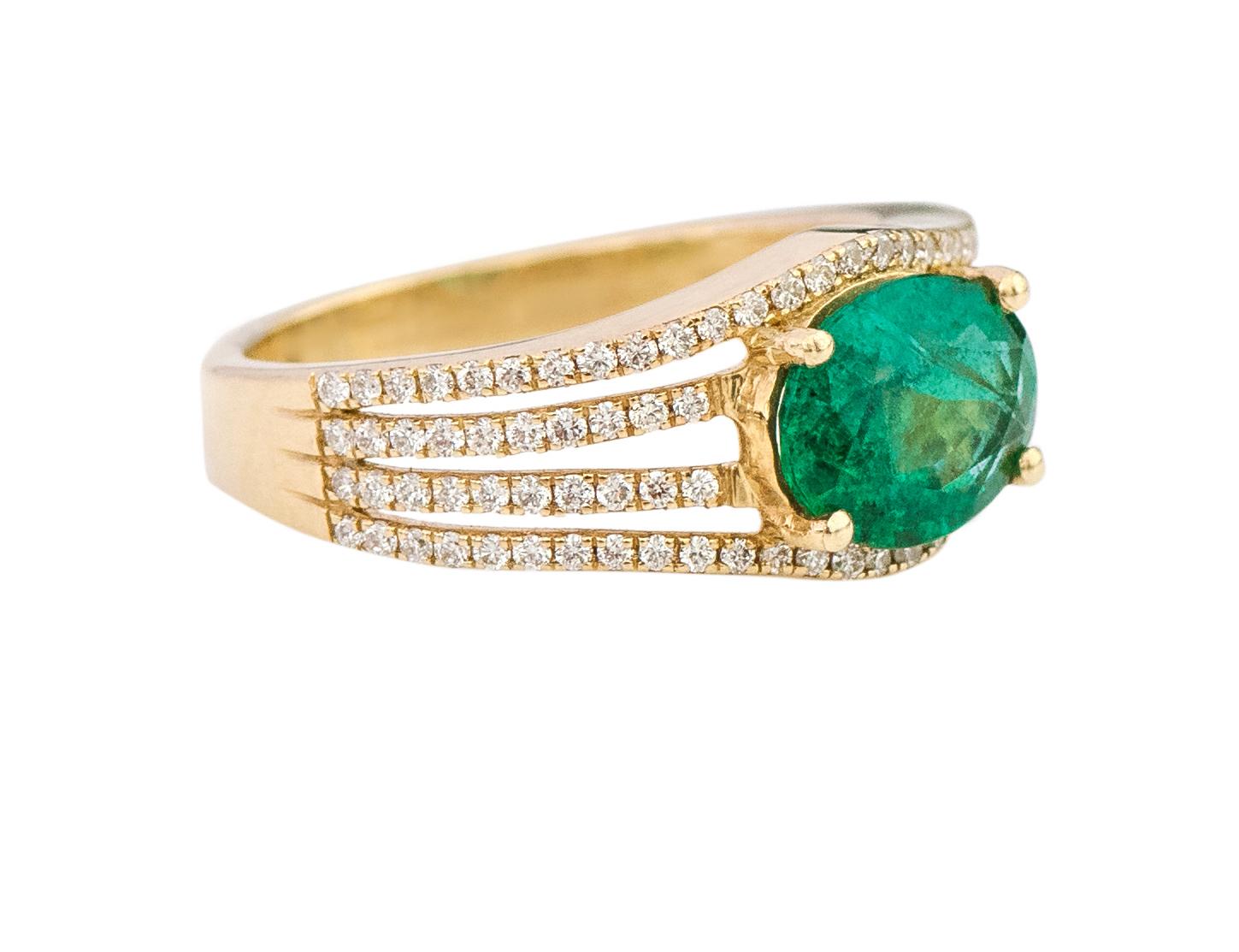 Oval Cut 18 Karat Yellow Gold 1.68 Carat Natural Green Emerald and Diamond Statement Ring For Sale