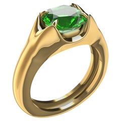 18 Karat Yellow Gold 2.87 Carat Emerald Cushion Cut Sculpture Ring