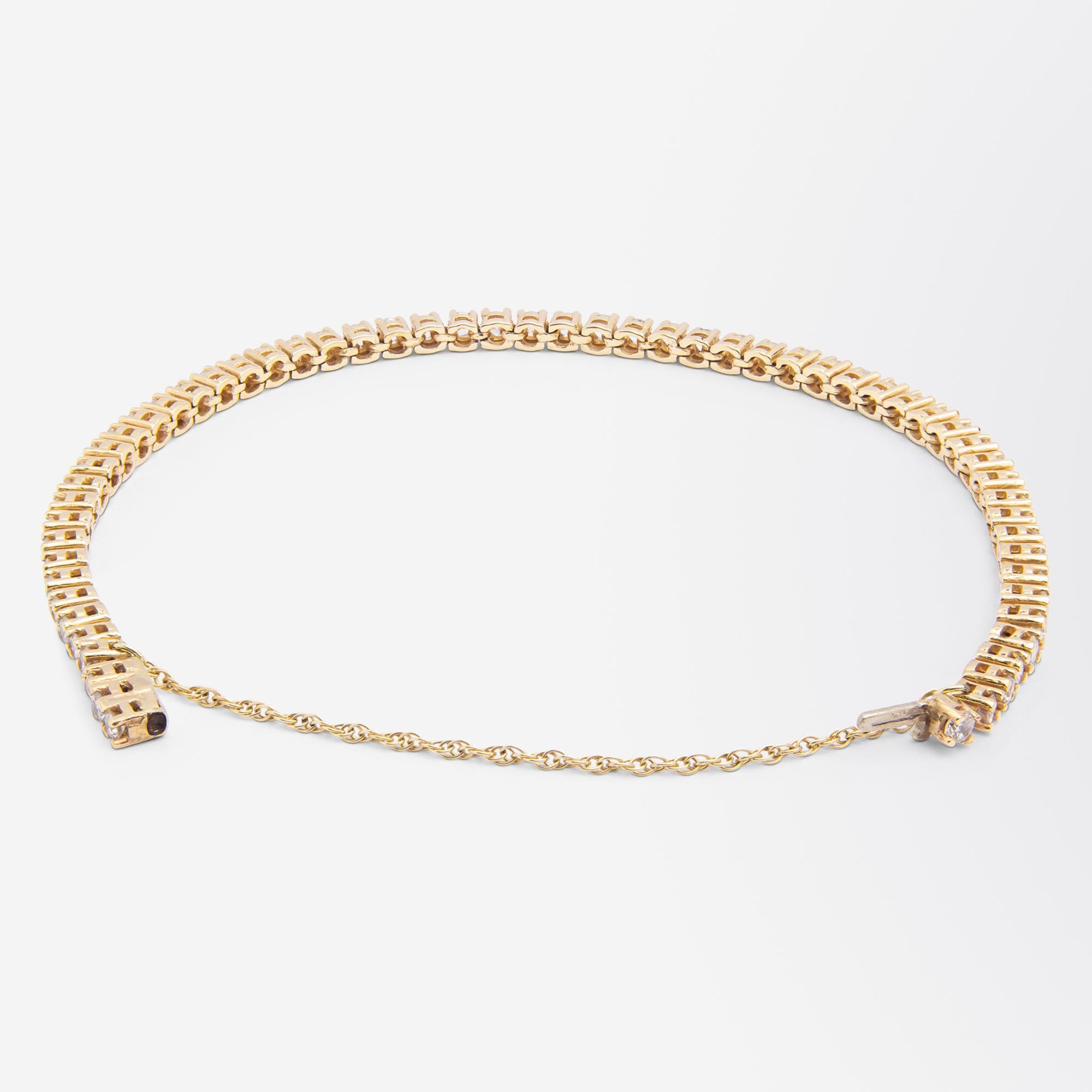 Moderne Bracelet tennis en or jaune 18 carats et diamants de 2,95 carats en vente