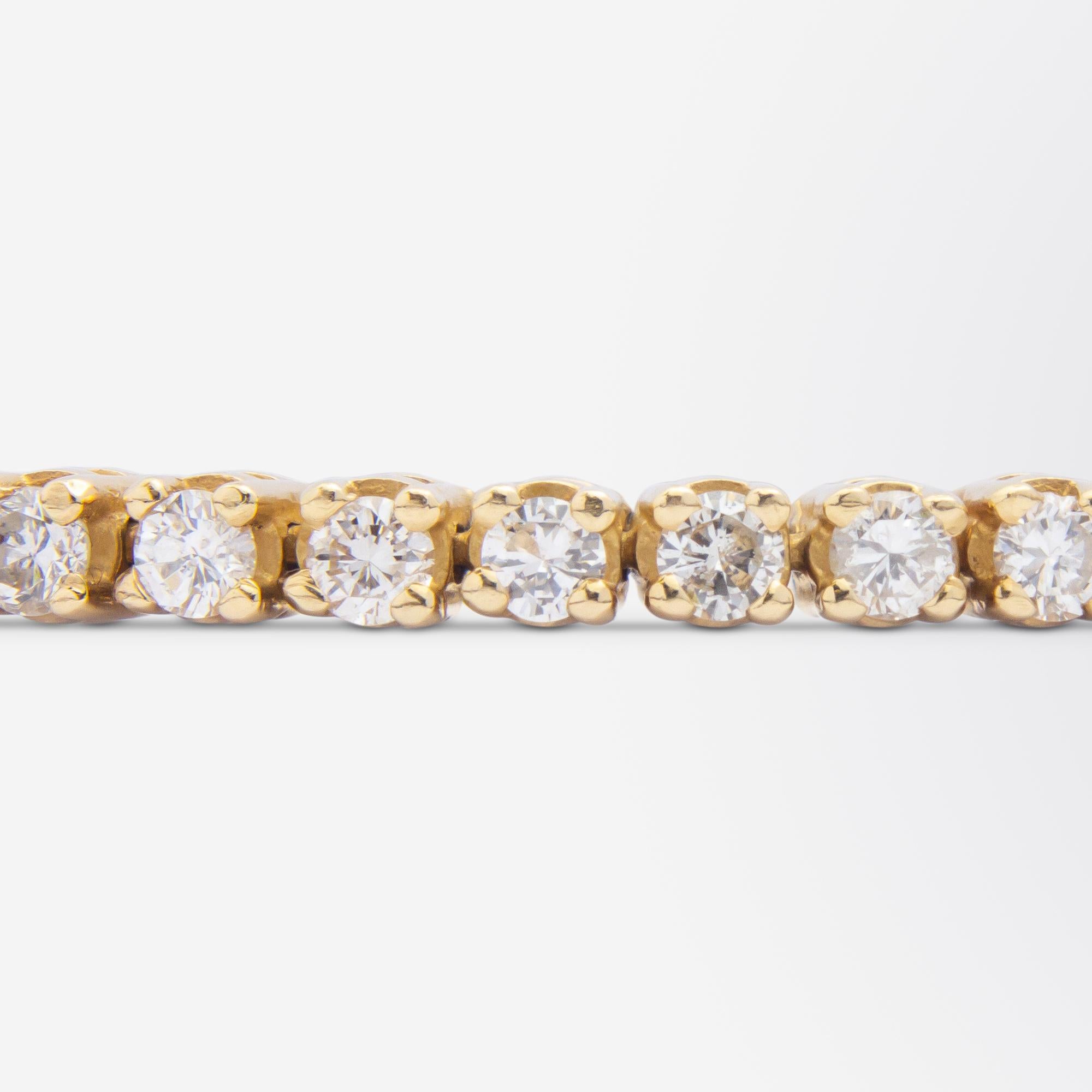 Taille brillant Bracelet tennis en or jaune 18 carats et diamants de 2,95 carats en vente