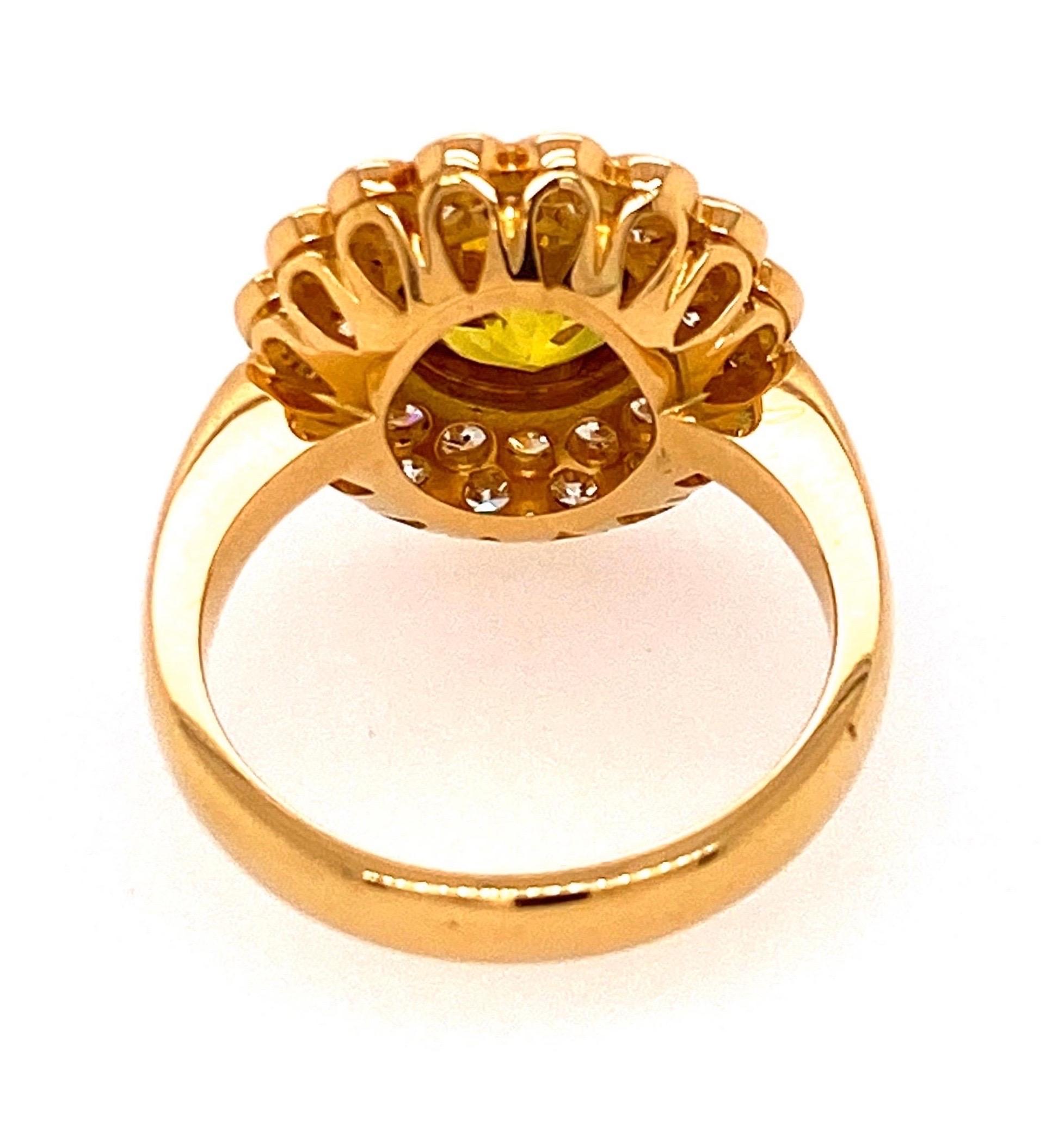 Women's 18 Karat Yellow Gold 2.95 Carat Yellow Sapphire Diamond Double Cluster Ring For Sale
