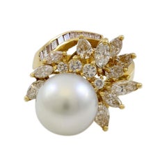 18 Karat Yellow Gold 3 Carat Diamonds Estate Pearl Cocktail Ring