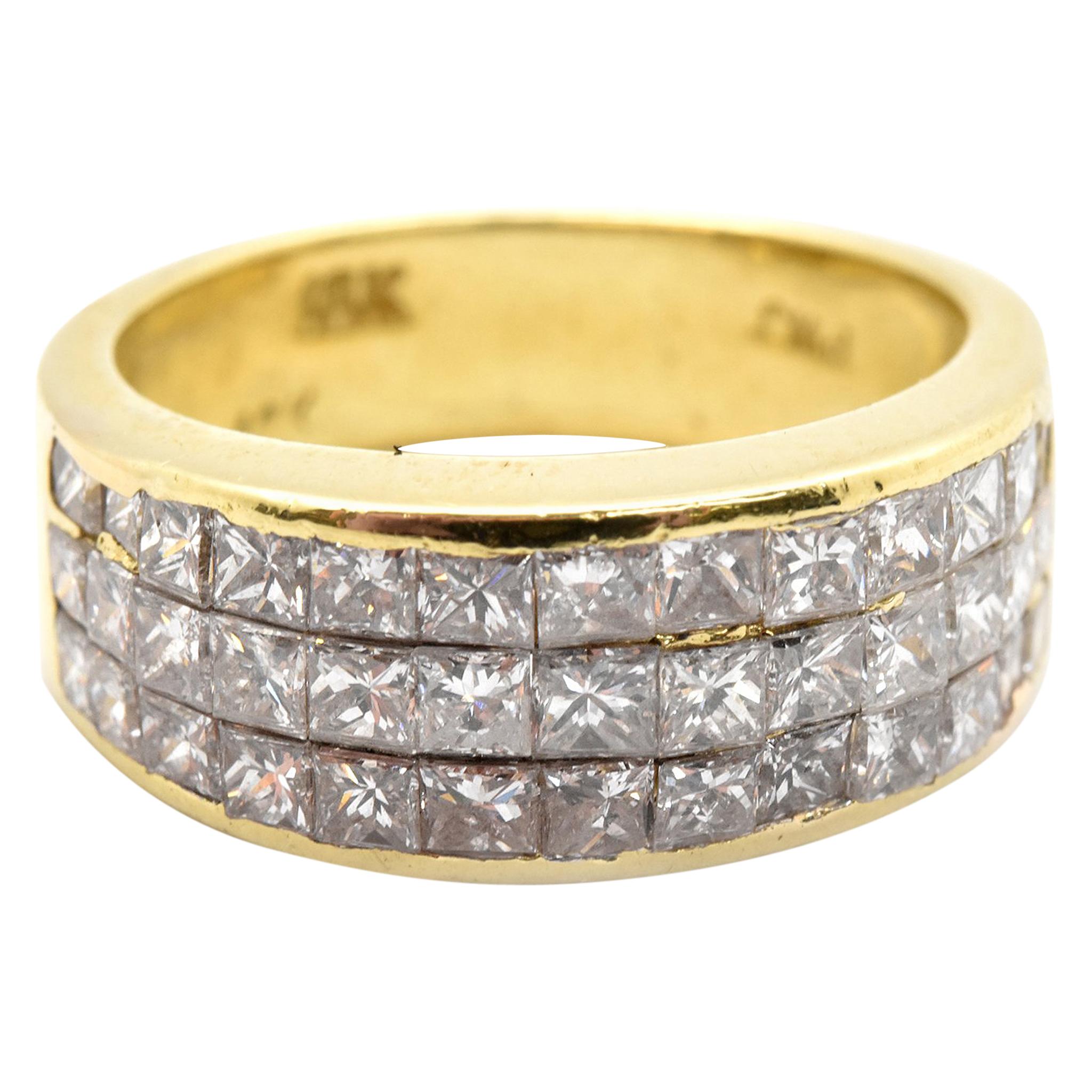 18 Karat Yellow Gold 3-Row 2.00 Carat Princess-Cut Diamond Band Ring