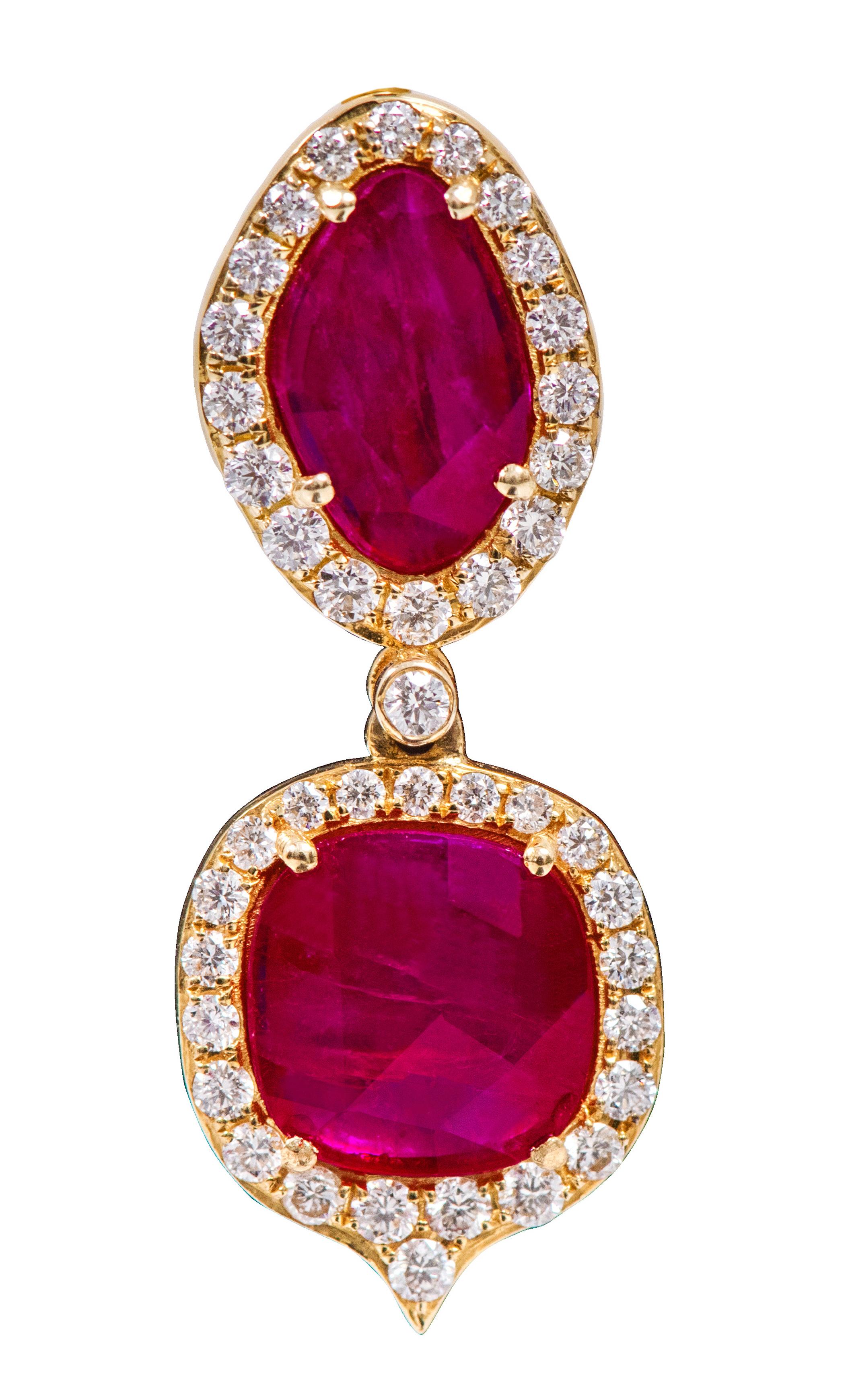 18 Karat Yellow Gold 3.12 Carat Ruby and Diamond Drop Earrings For Sale 2