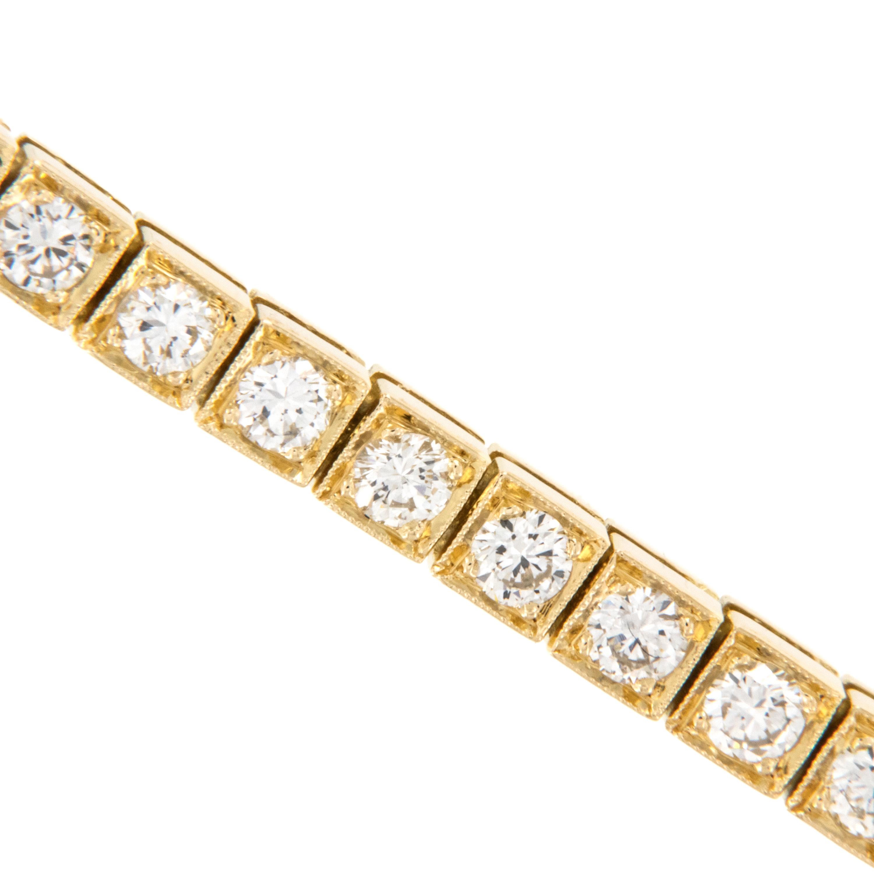 Round Cut 18 Karat Yellow Gold 3.50 Cttw Fine Diamond Line Tennis Bracelet For Sale
