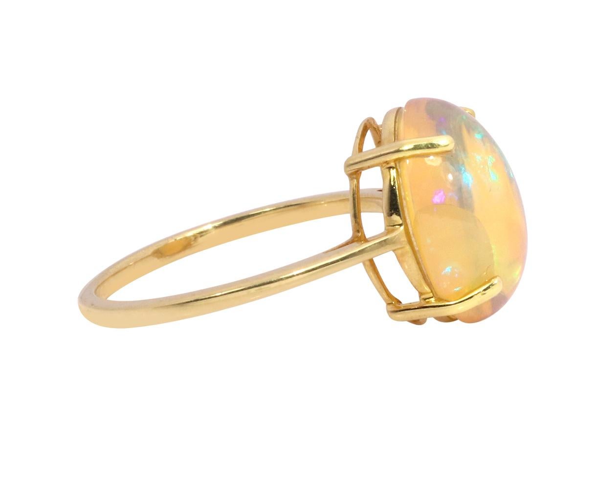 Cabochon 18 Karat Yellow Gold 3.71 Carat Opal Solitaire Ring For Sale