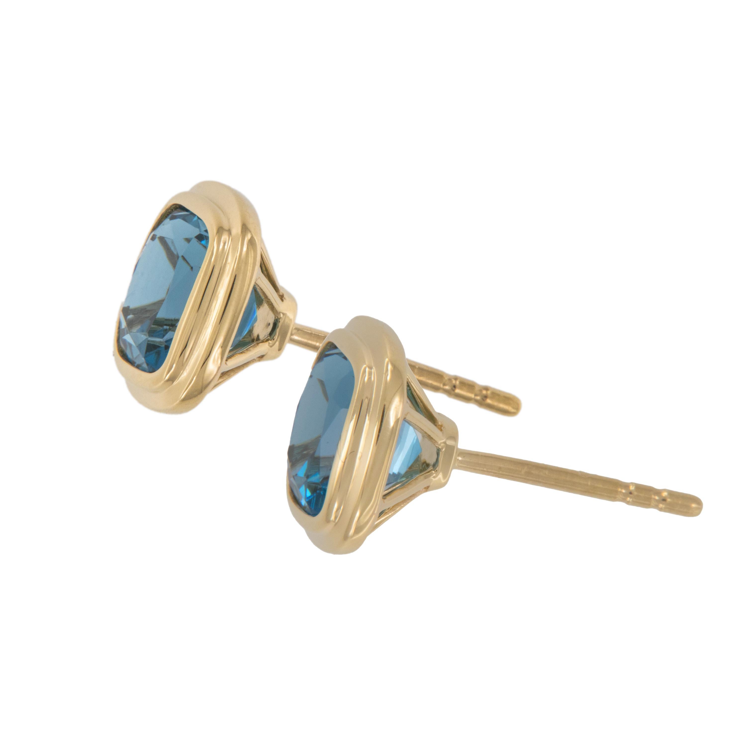 Contemporain Bague Manhattan en or jaune 18 carats avec topaze bleue de Londres de 3,72 carats Goshwara en vente