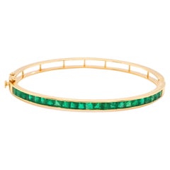 18 Karat Yellow Gold 3MM Square Channel-set Emerald Modern Bracelet