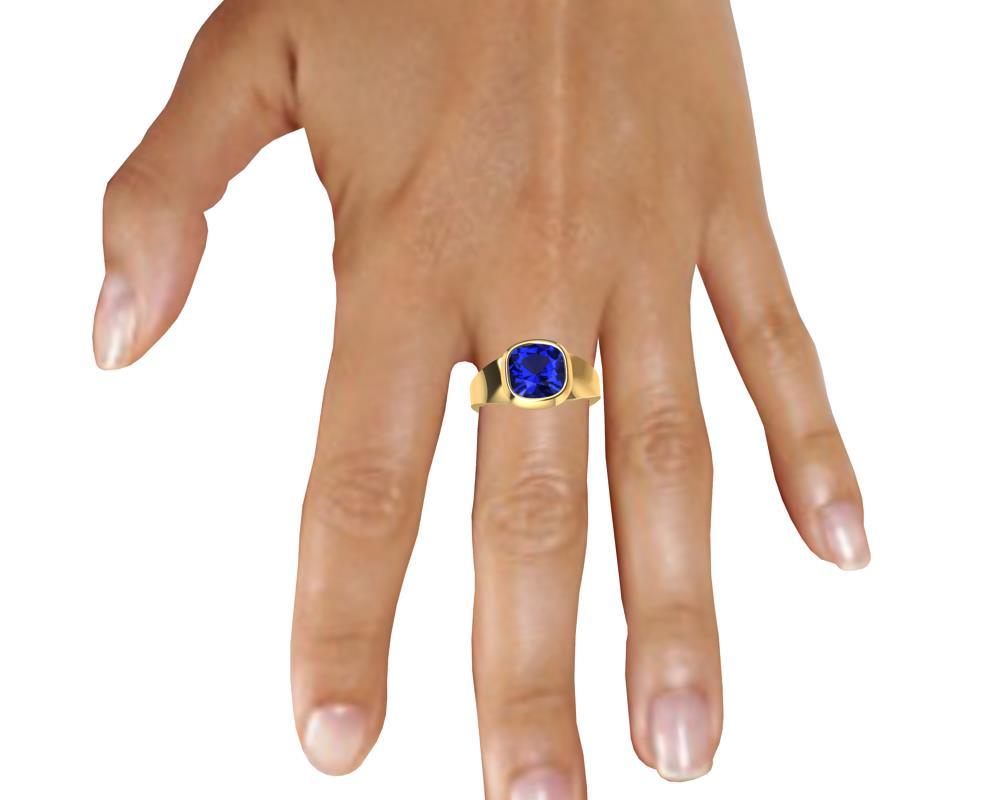 For Sale:  18 Karat Yellow Gold 4.0 Carat Vivid Cushion Cut Blue Sapphire Sculpture Ring 3