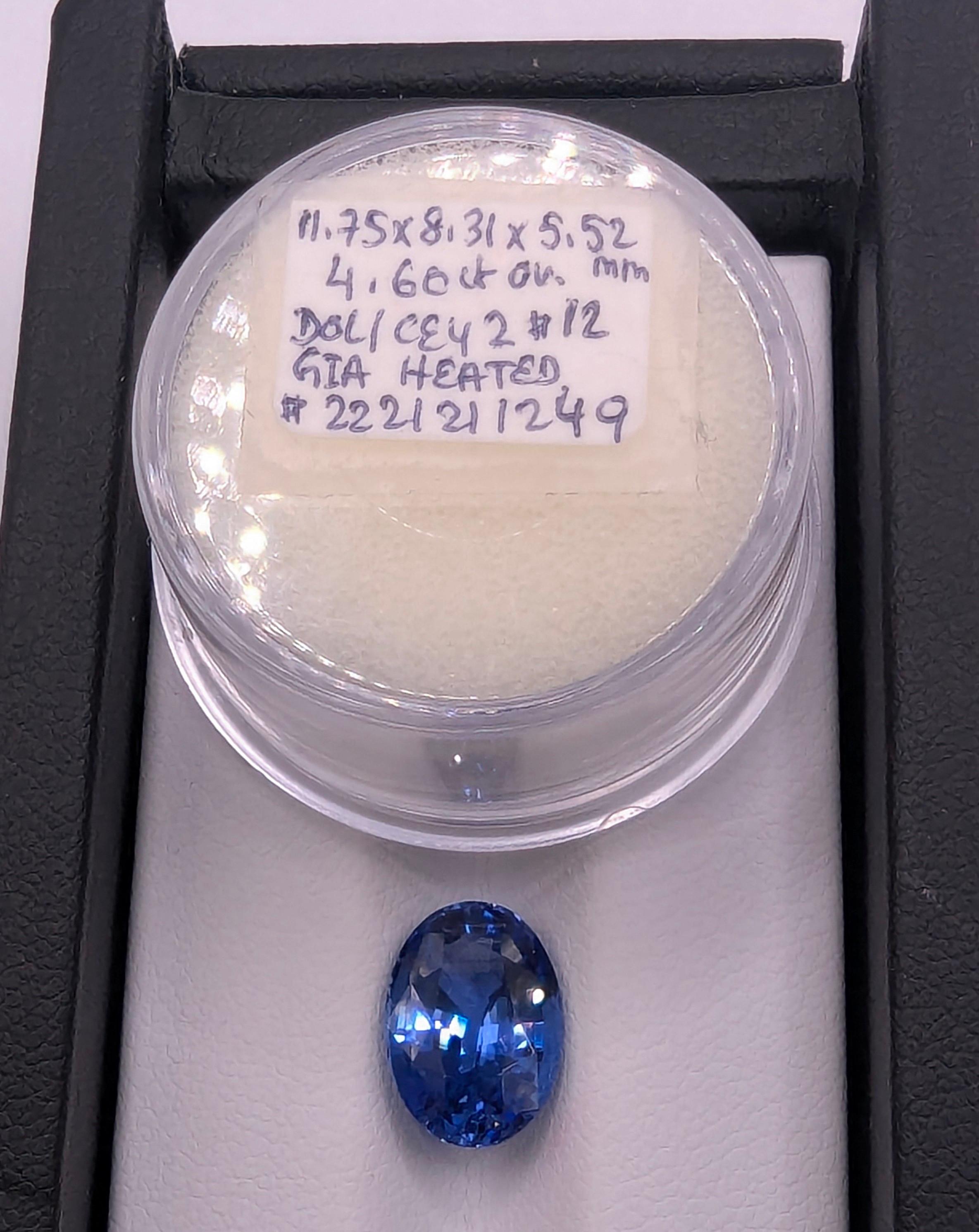 En venta: Anillo de oro amarillo de 18 quilates con zafiro azul de 4,60 quilates  3