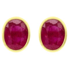 18 Karat Yellow Gold 4.76 Carat Oval-Cut Ruby Stud Earrings