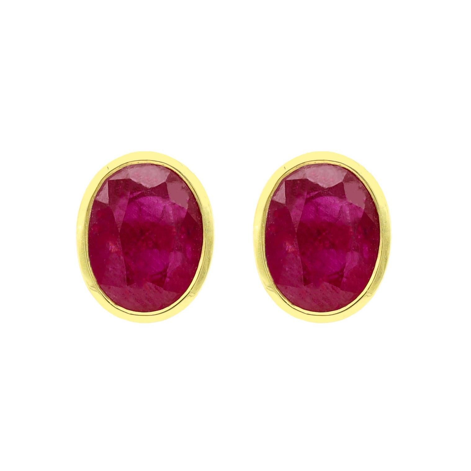 18 Karat Yellow Gold 4.76 Carat Oval-Cut Ruby Stud Earrings For Sale