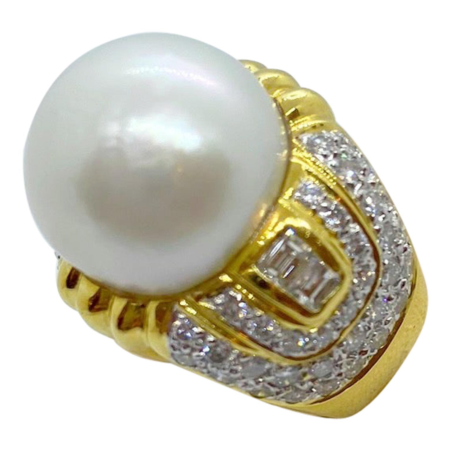 18 Karat Yellow Gold, 4.96 Carat Diamond and South Sea Pearl Ring For Sale