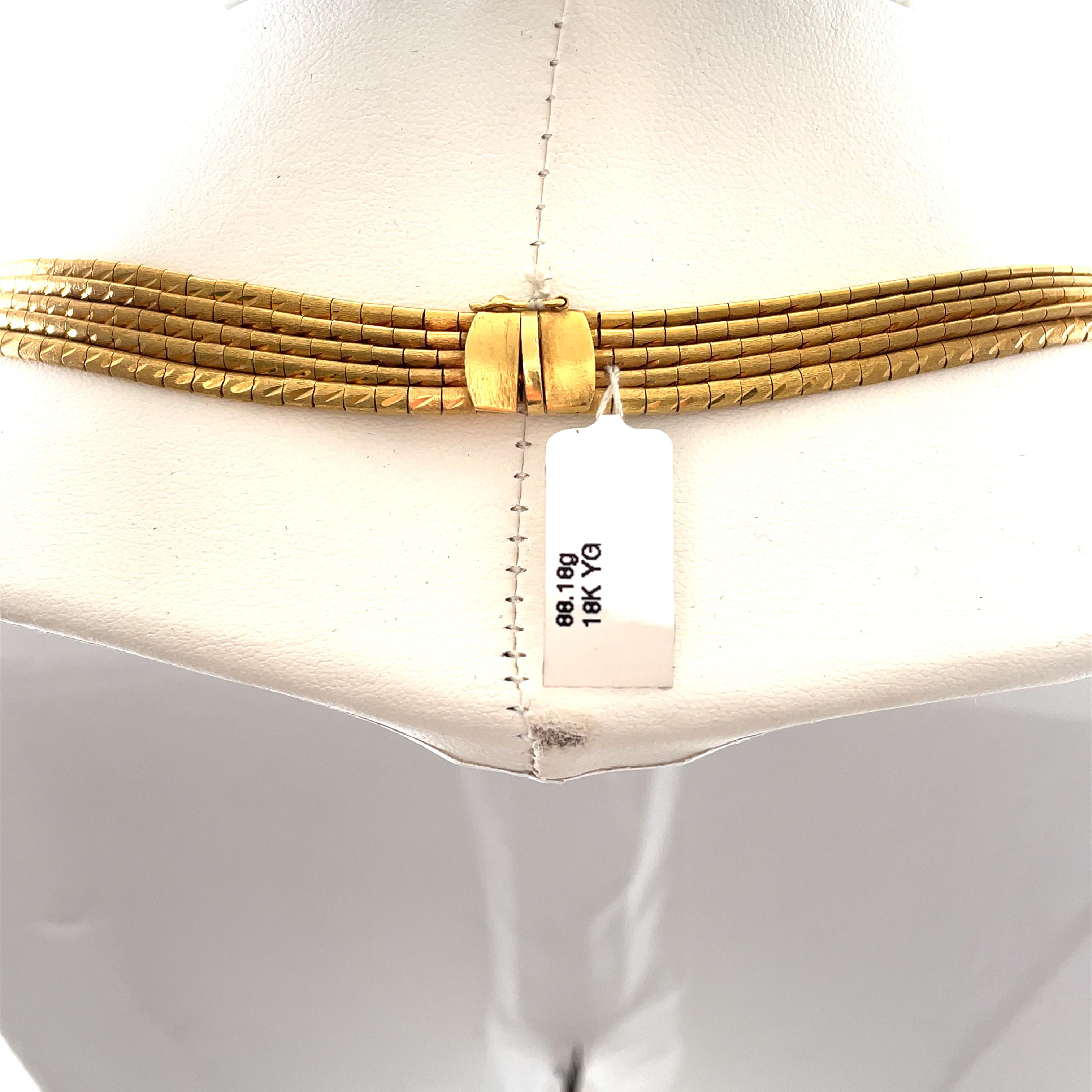 Donna Collana a catena a 5 file in oro giallo 18 carati da 88,18 grammi