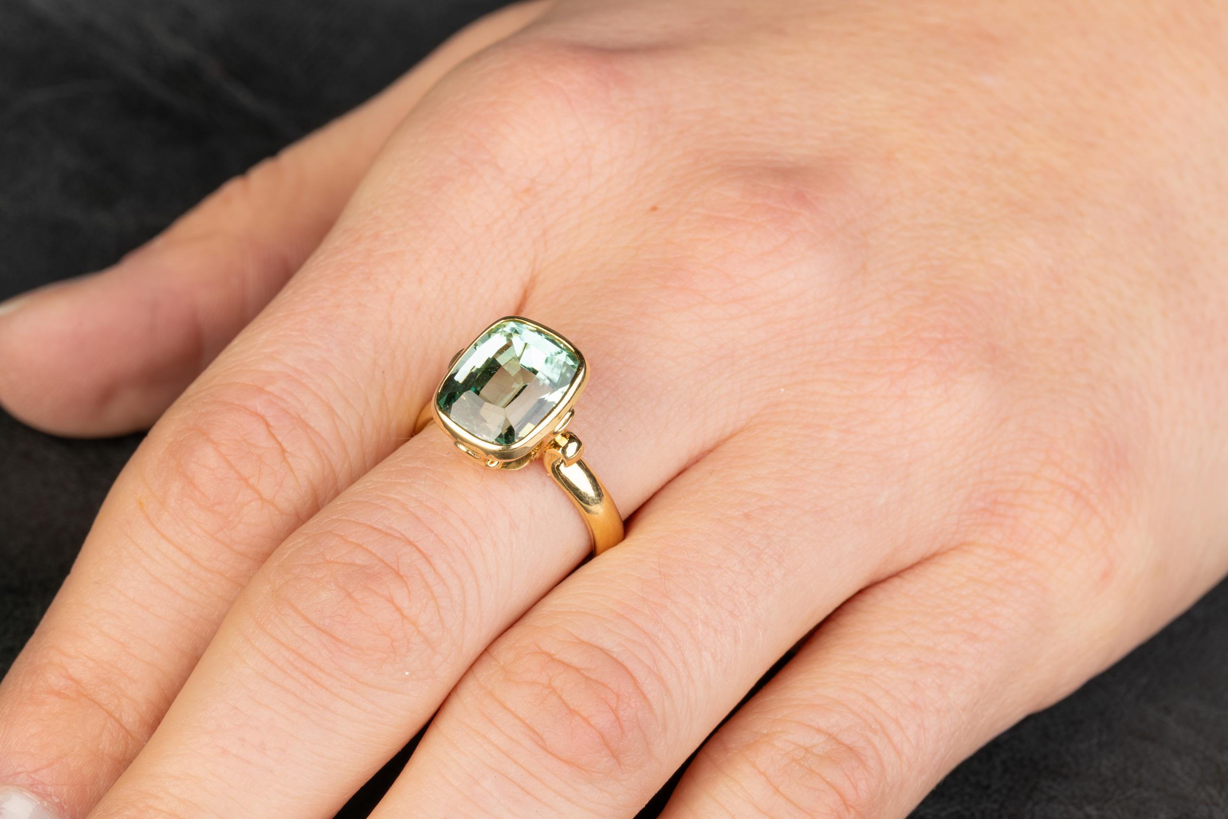 Cushion Cut 18 Karat Yellow Gold 5.32 Carat Mint Green Tourmaline Ring