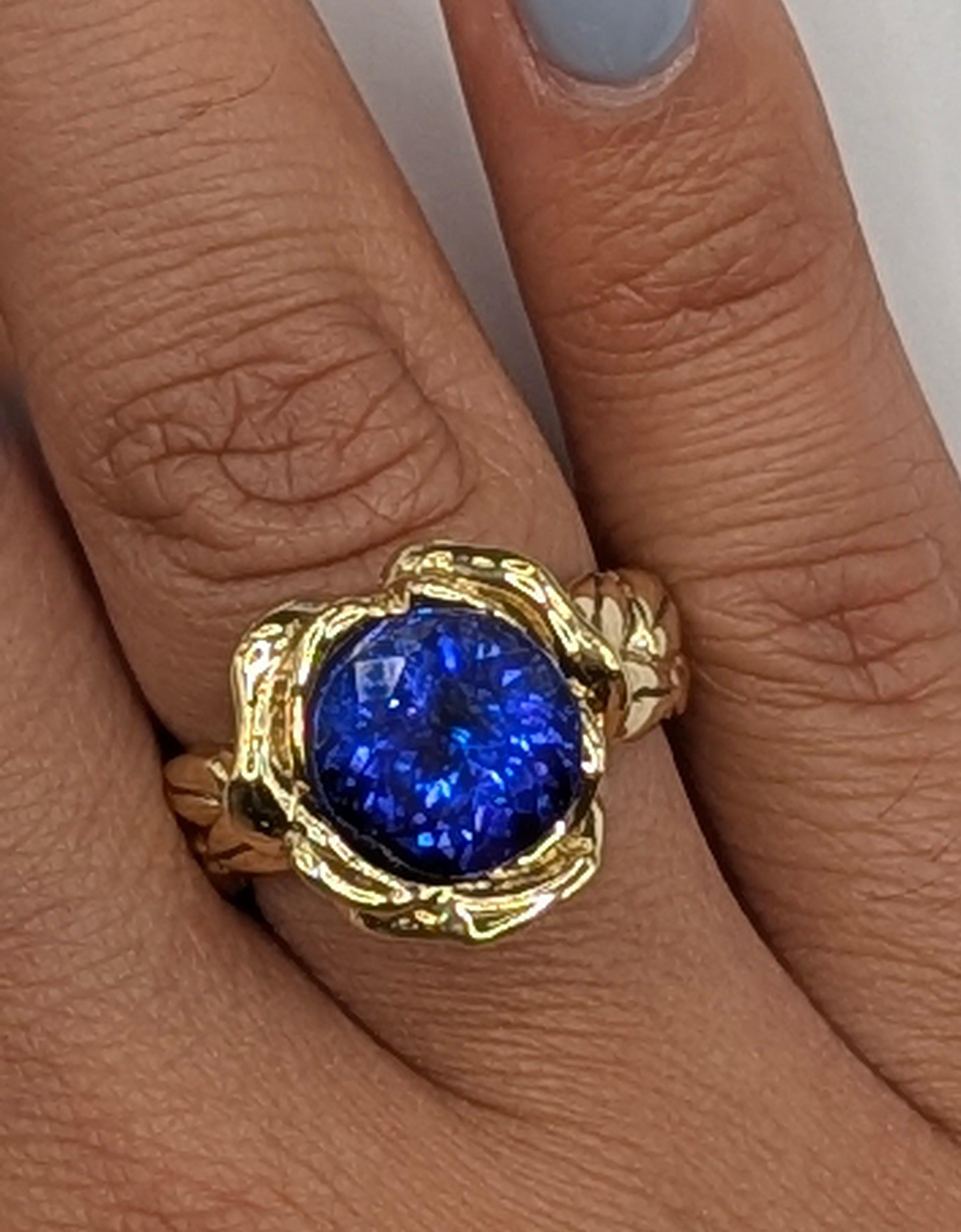 Anillo rosa de tanzanita de oro amarillo de 18 quilates y 5,33 quilates en venta 4
