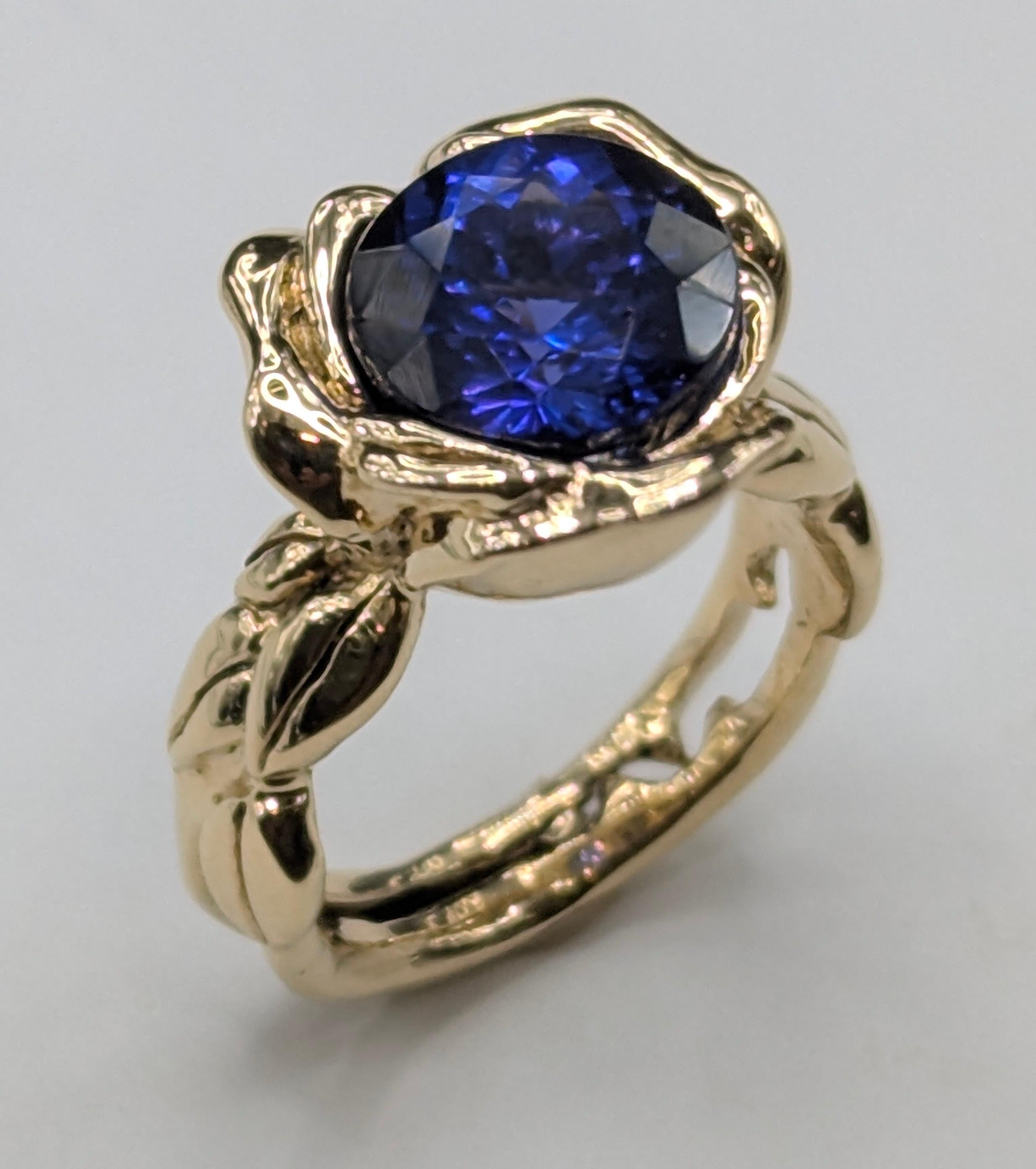 Anillo rosa de tanzanita de oro amarillo de 18 quilates y 5,33 quilates en venta 3