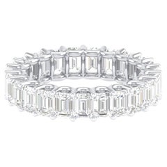 18 Karat Yellow Gold 5.39 Carat Diamond Solitaire Ring