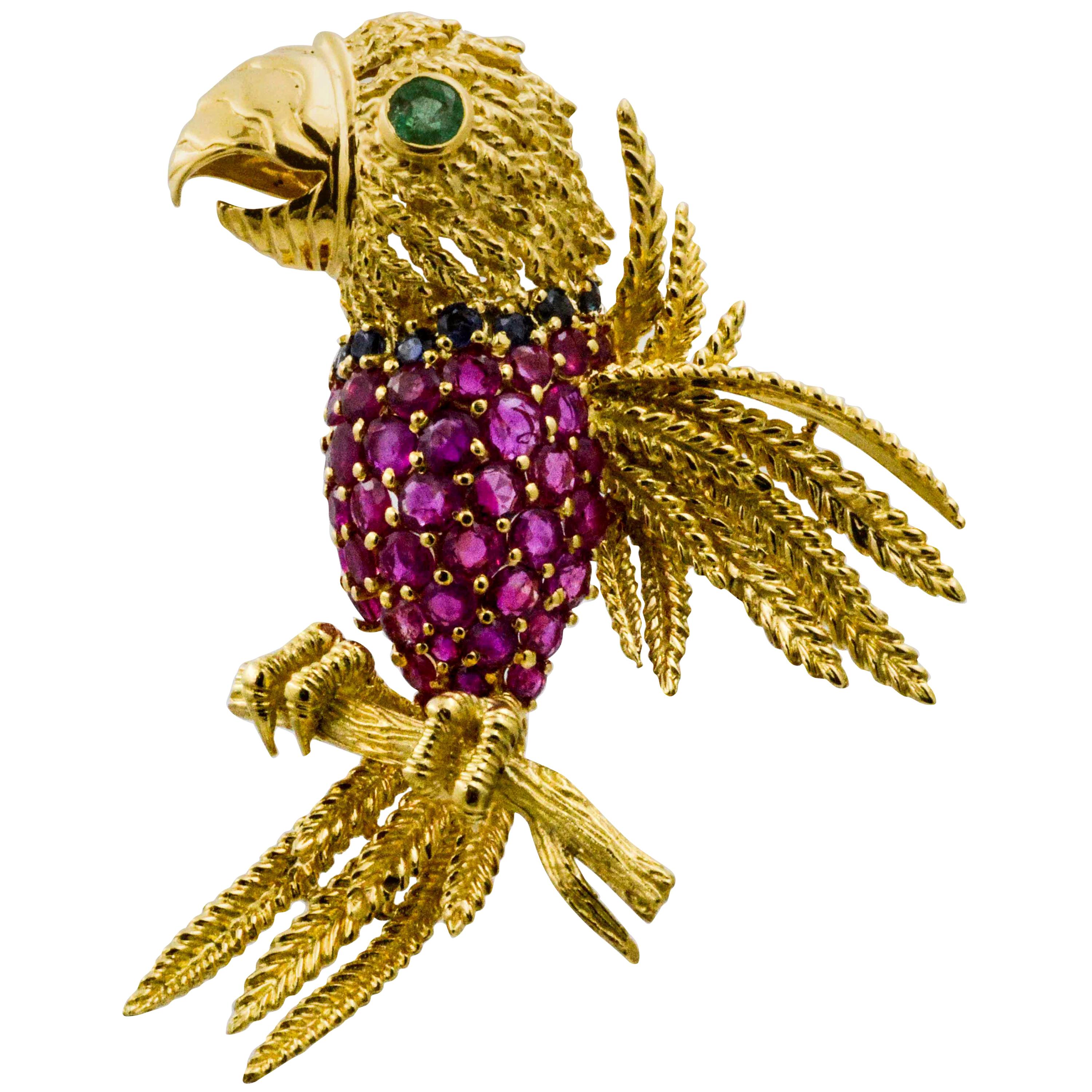 18 Karat Yellow Gold 5.70 Carat Rubies Parrot Brooch