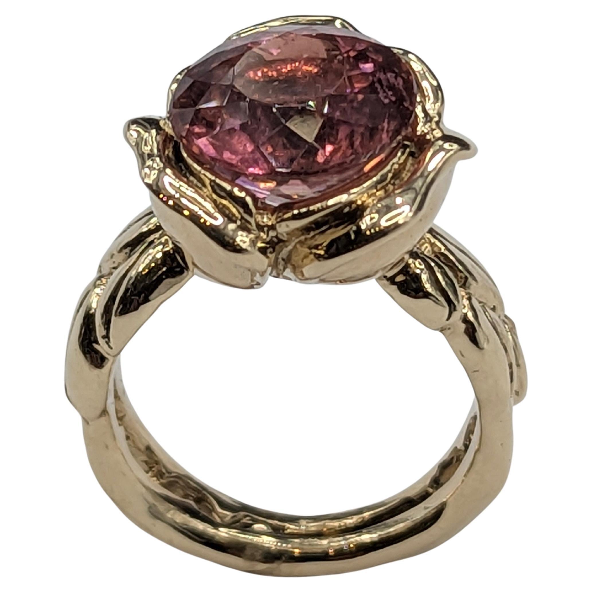 En venta: Oro amarillo de 18 quilates 5,71 quilates  Anillo Rosa Turmalina Rosa