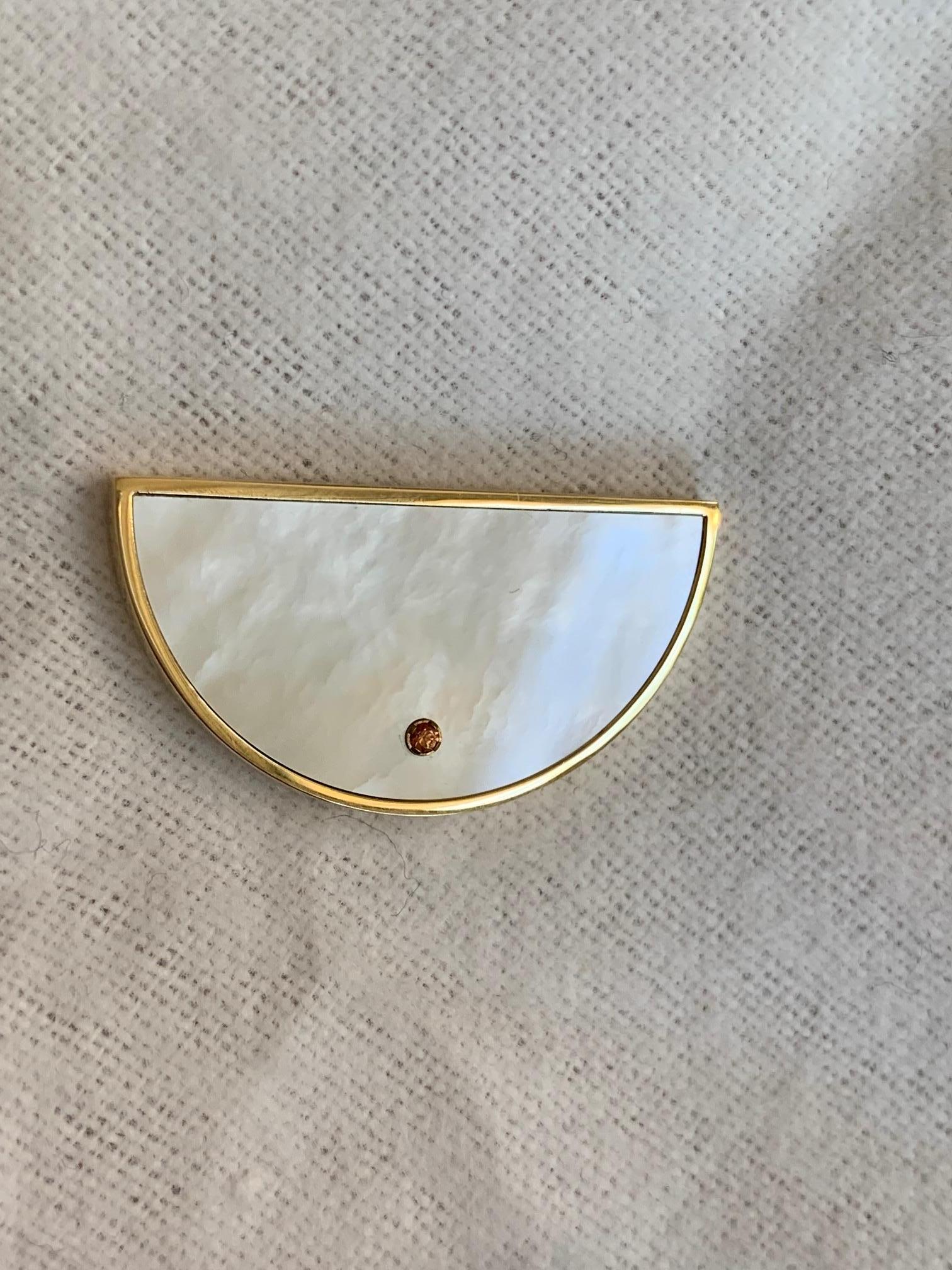 18 Karat Yellow Gold (5gr),  Mother of Pearl and sapphires Half moon Earrings In New Condition For Sale In Santarcangelo Di Romagna, IT